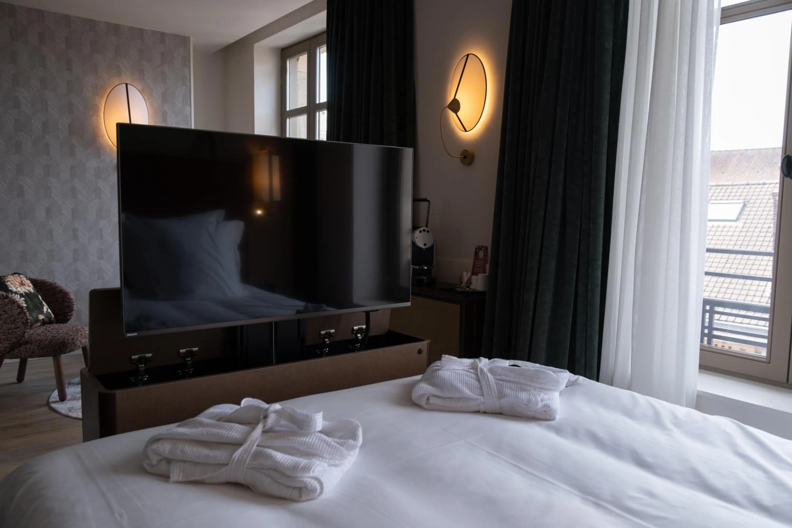 Bed in Hotel & Spa Oceania Lille Les Augustins