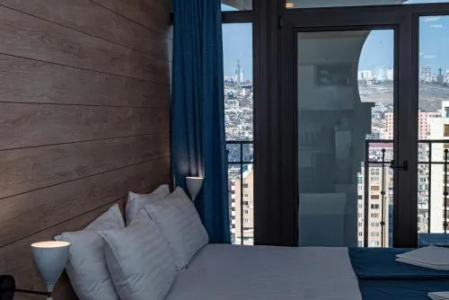 Rooftop Hotel