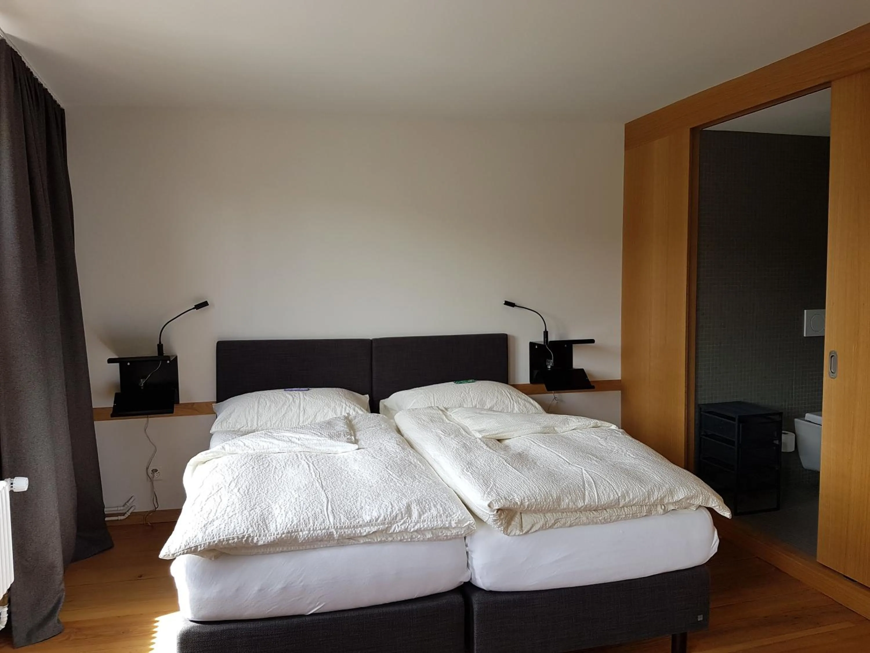 Photo of the whole room, Bed in East West Hotel Basel