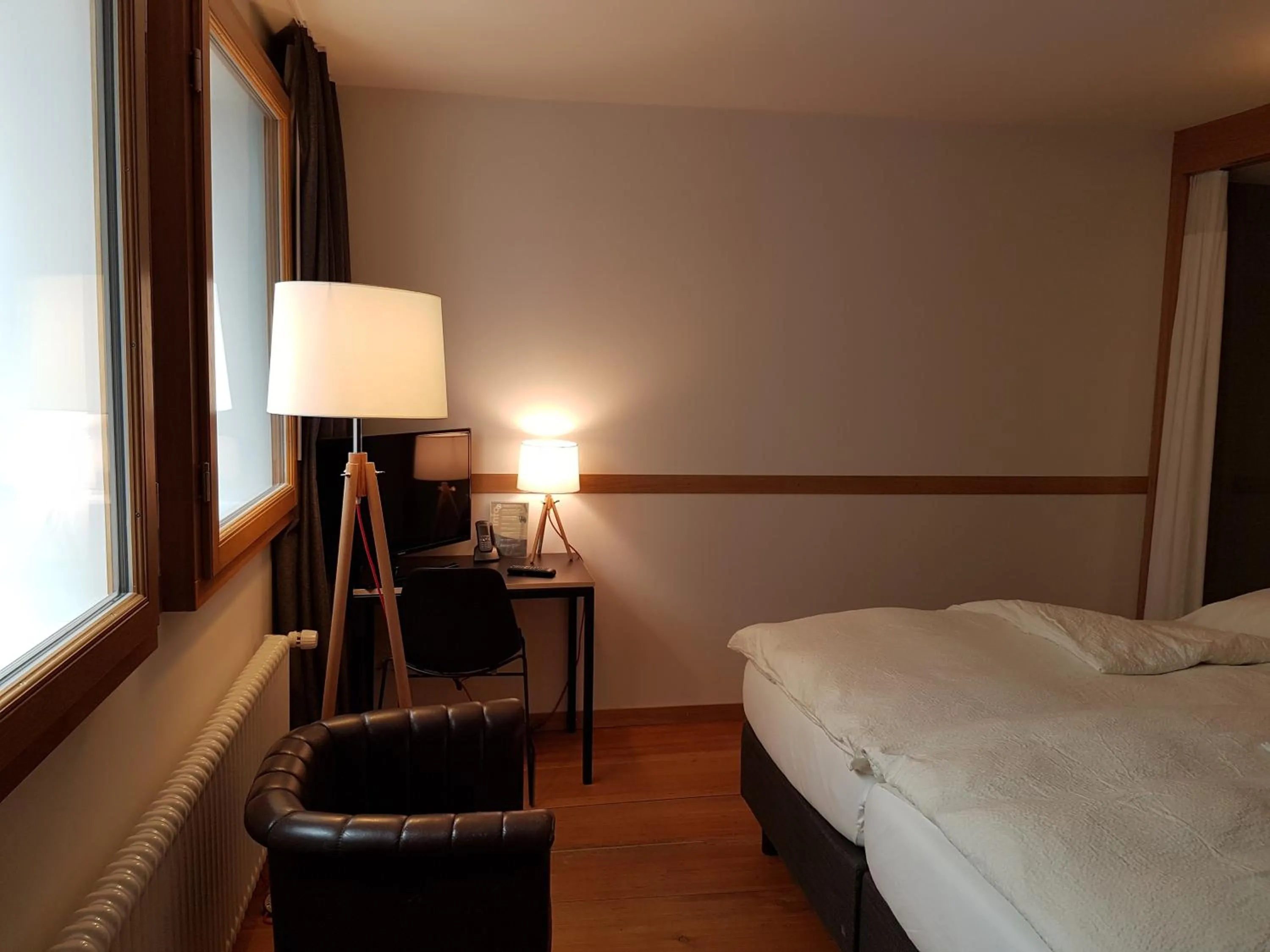 Photo of the whole room, Bed in East West Hotel Basel