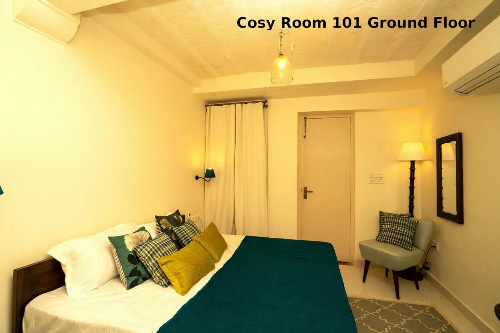 Budget Double Room in Aakash Heritage Haveli Budget Double Room in Aakash Heritage Haveli