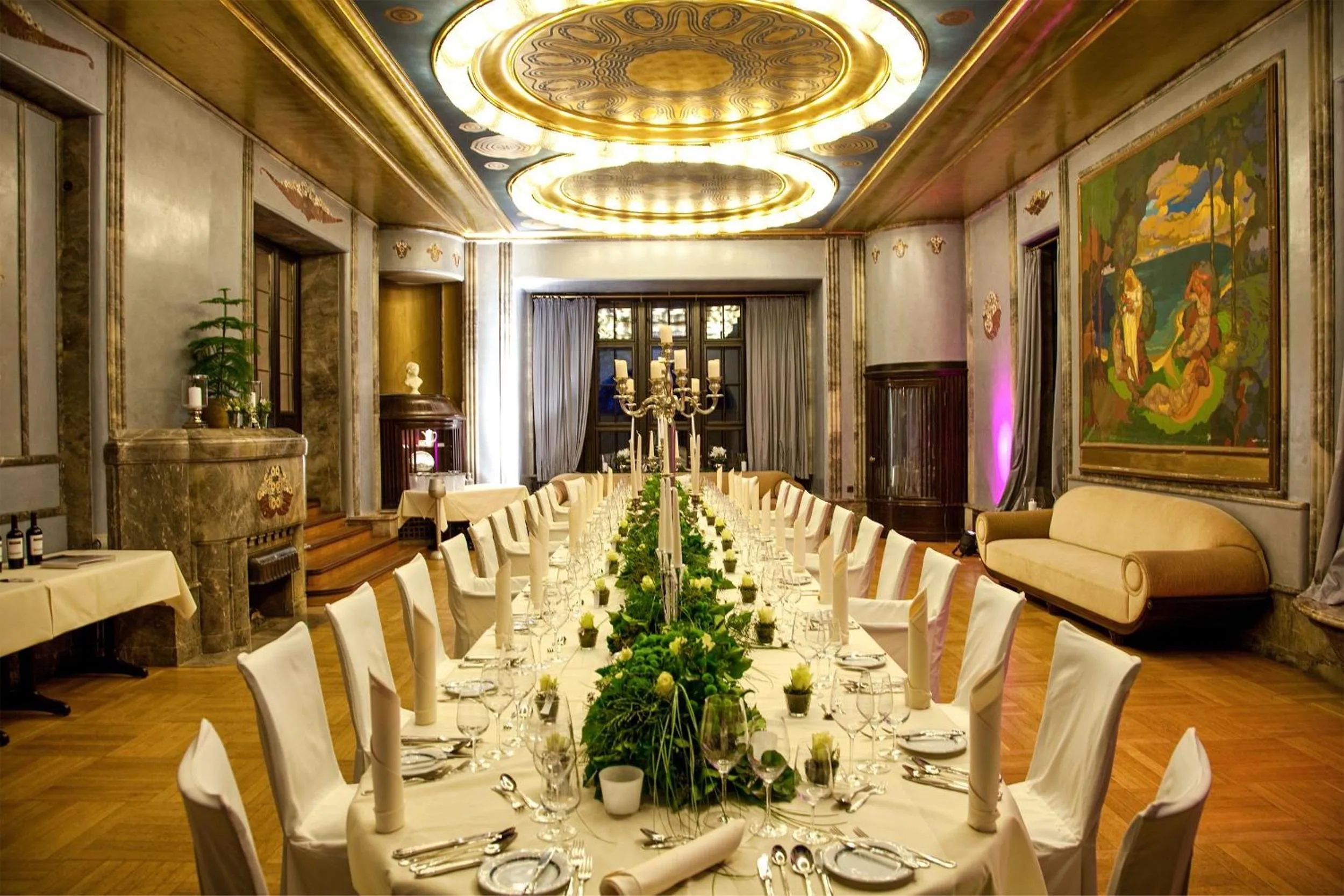 Restaurant/places to eat in Hofgut Dippelshof Hotel- und Restaurant KG