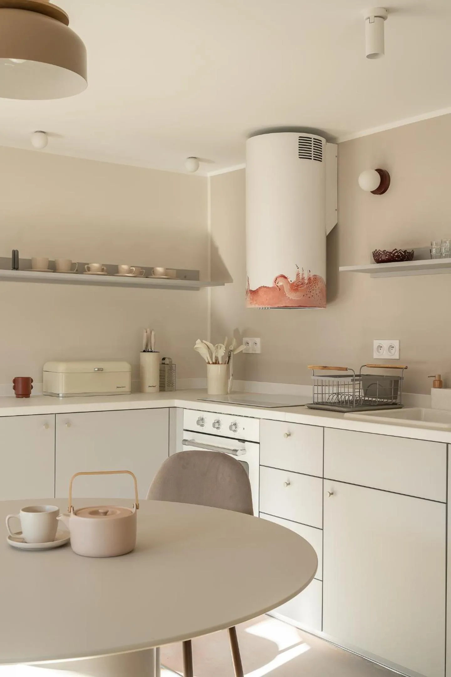 Kitchen or kitchenette in RentPlanet - Apartamenty Rynek