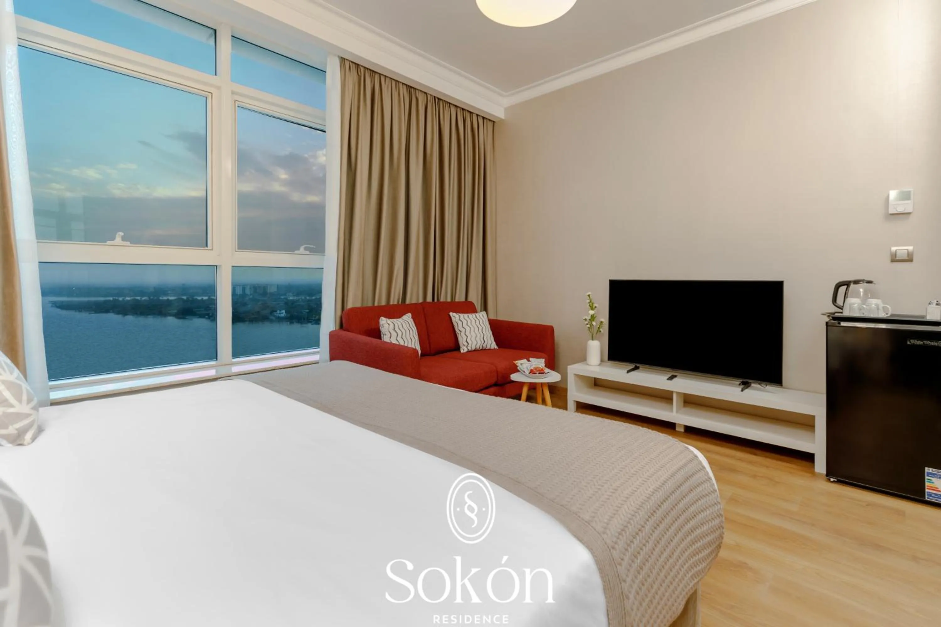 Bedroom, Bed in Sokon Residence Partial Nile view at Maadi