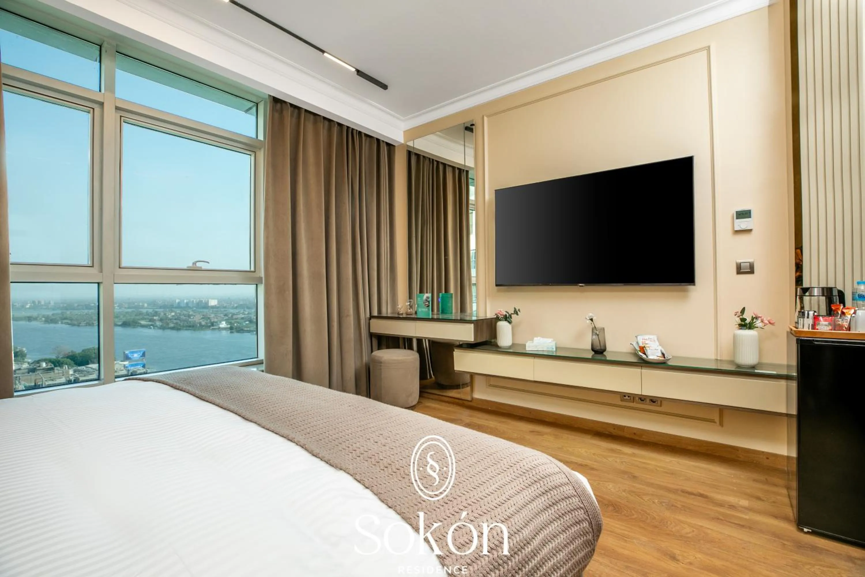 Bedroom, Bed in Sokon Residence Partial Nile view at Maadi