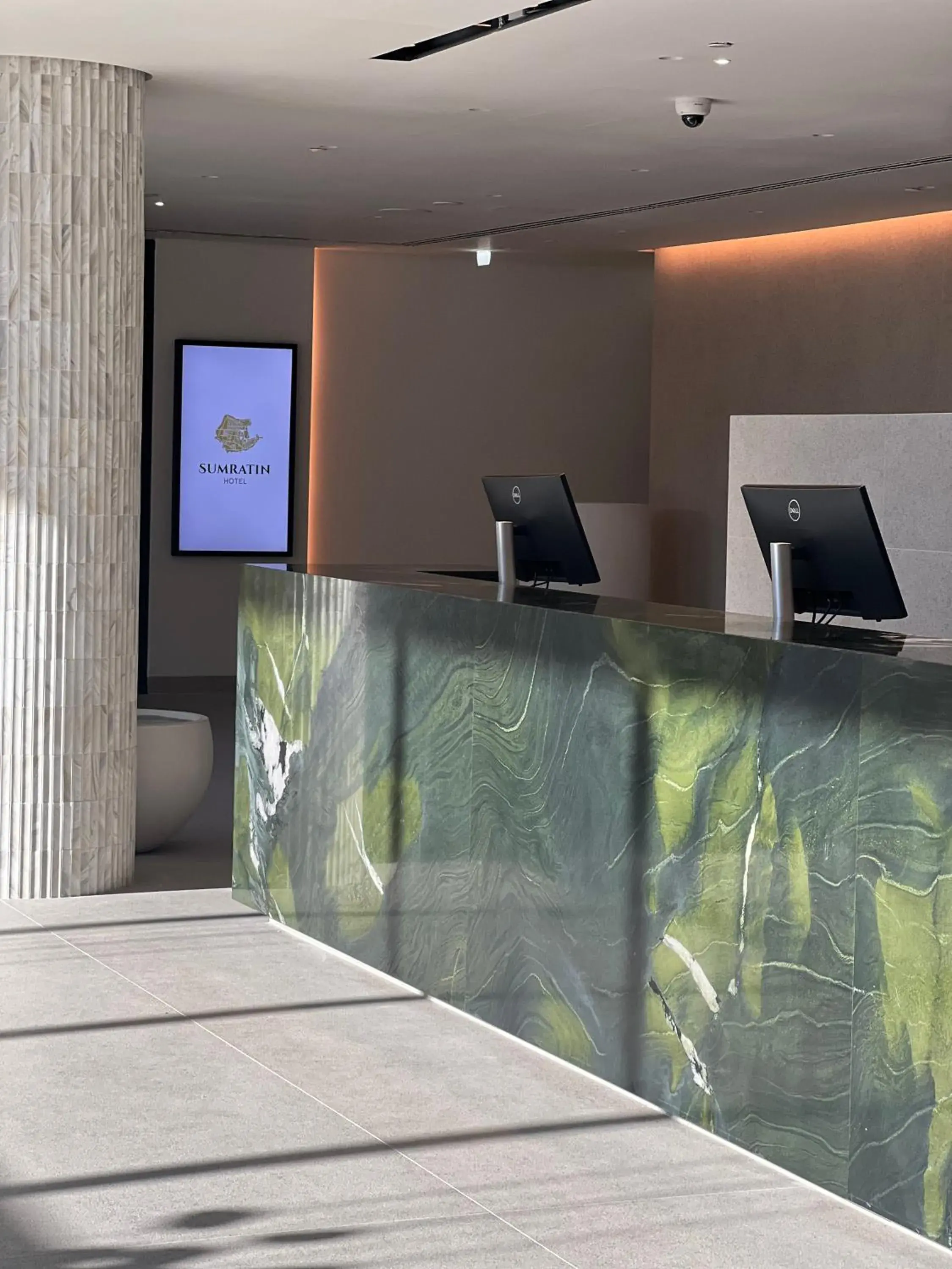 Lobby or reception in Hotel Sumratin Lobby or reception in Hotel Sumratin