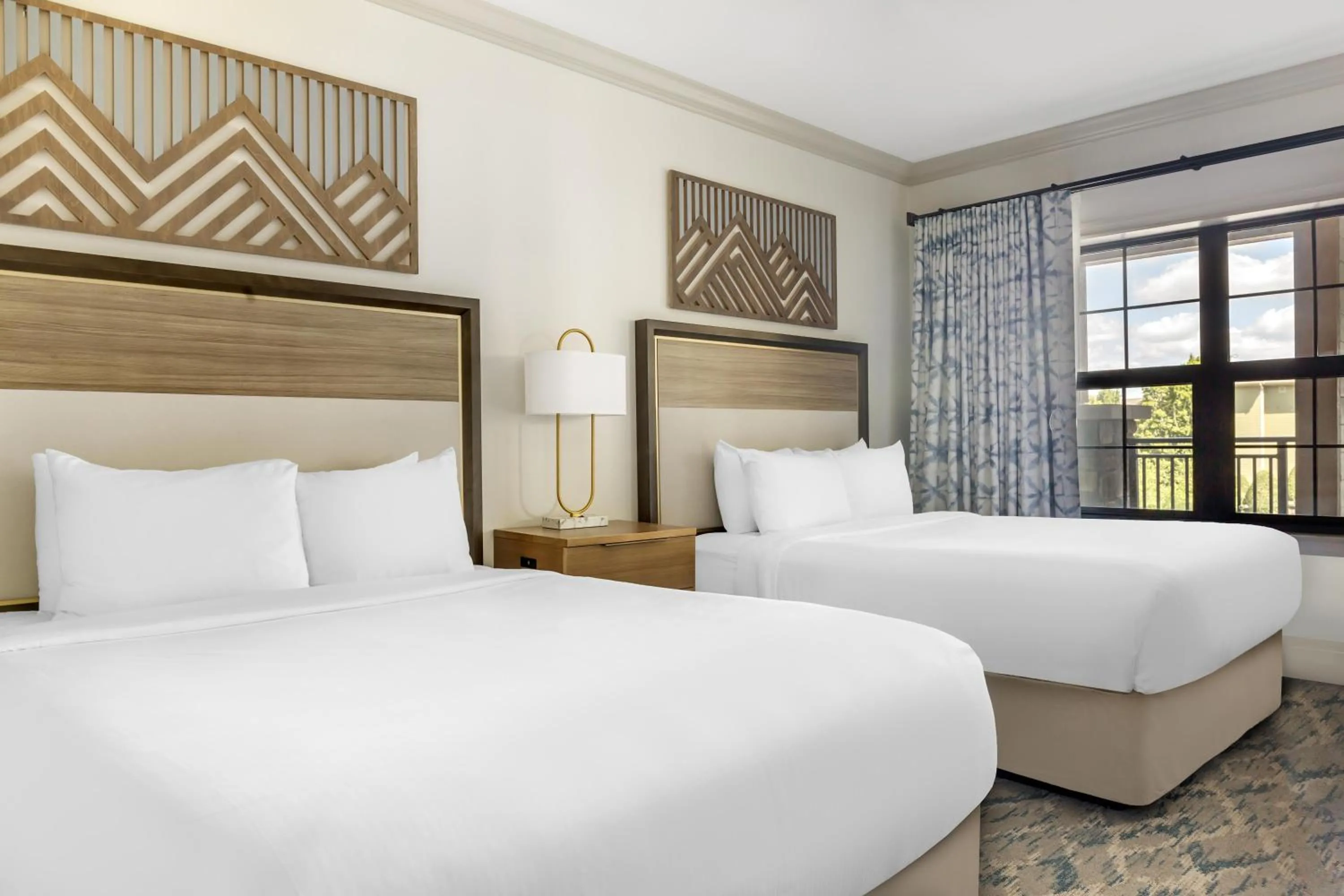 Bed in Hilton Vacation Club Mill Springs Lodge Pigeon Forge