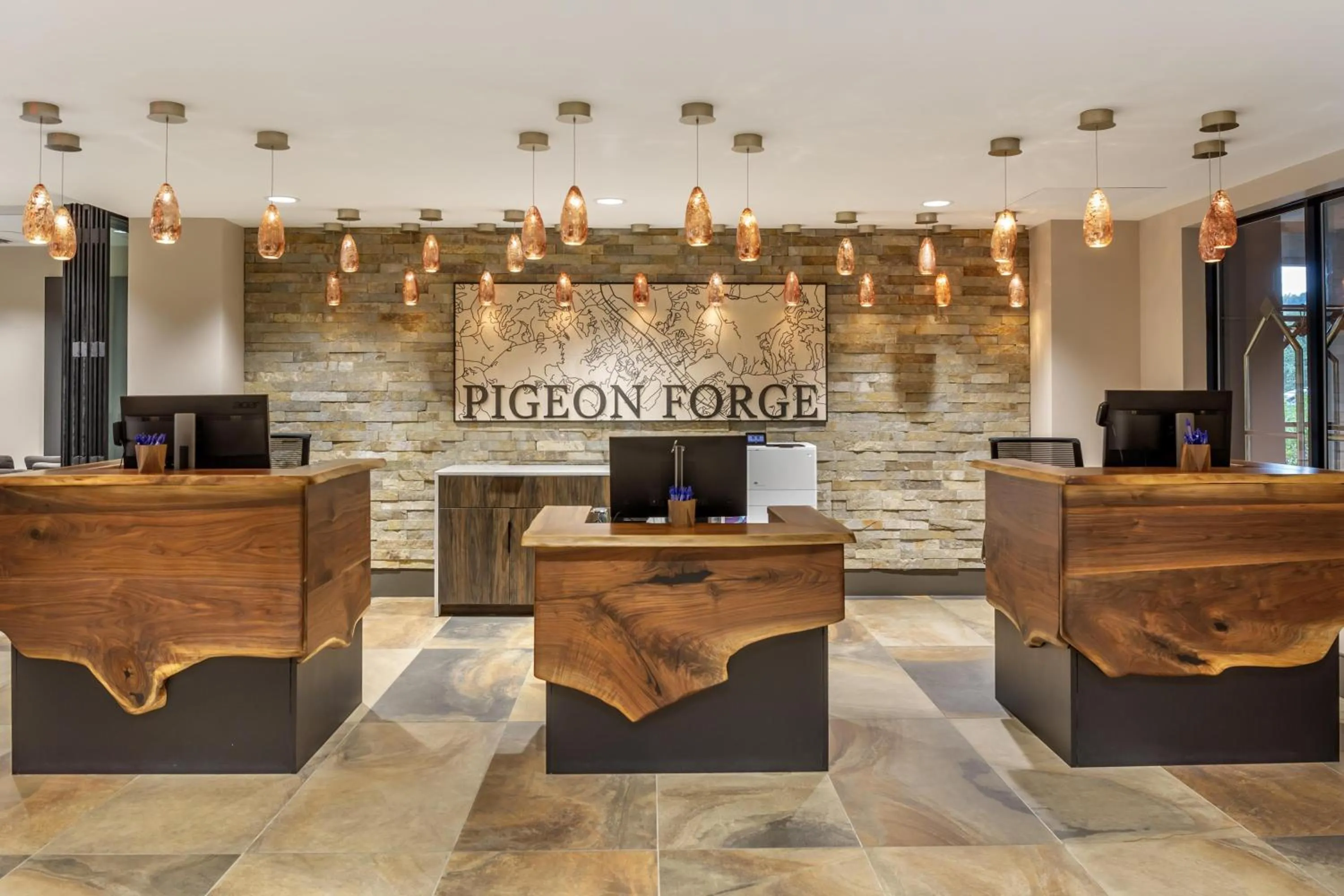 Lobby or reception in Hilton Vacation Club Mill Springs Lodge Pigeon Forge