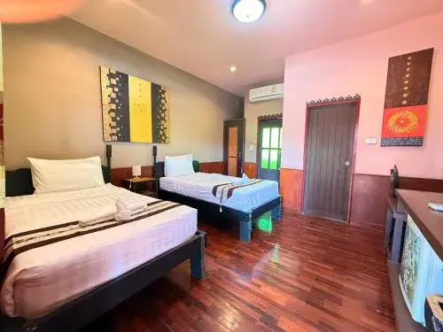 Superior Twin Room - single occupancy in Lanna Boutique Resort Chiang Mai Superior Twin Room - single occupancy in Lanna Boutique Resort Chiang Mai