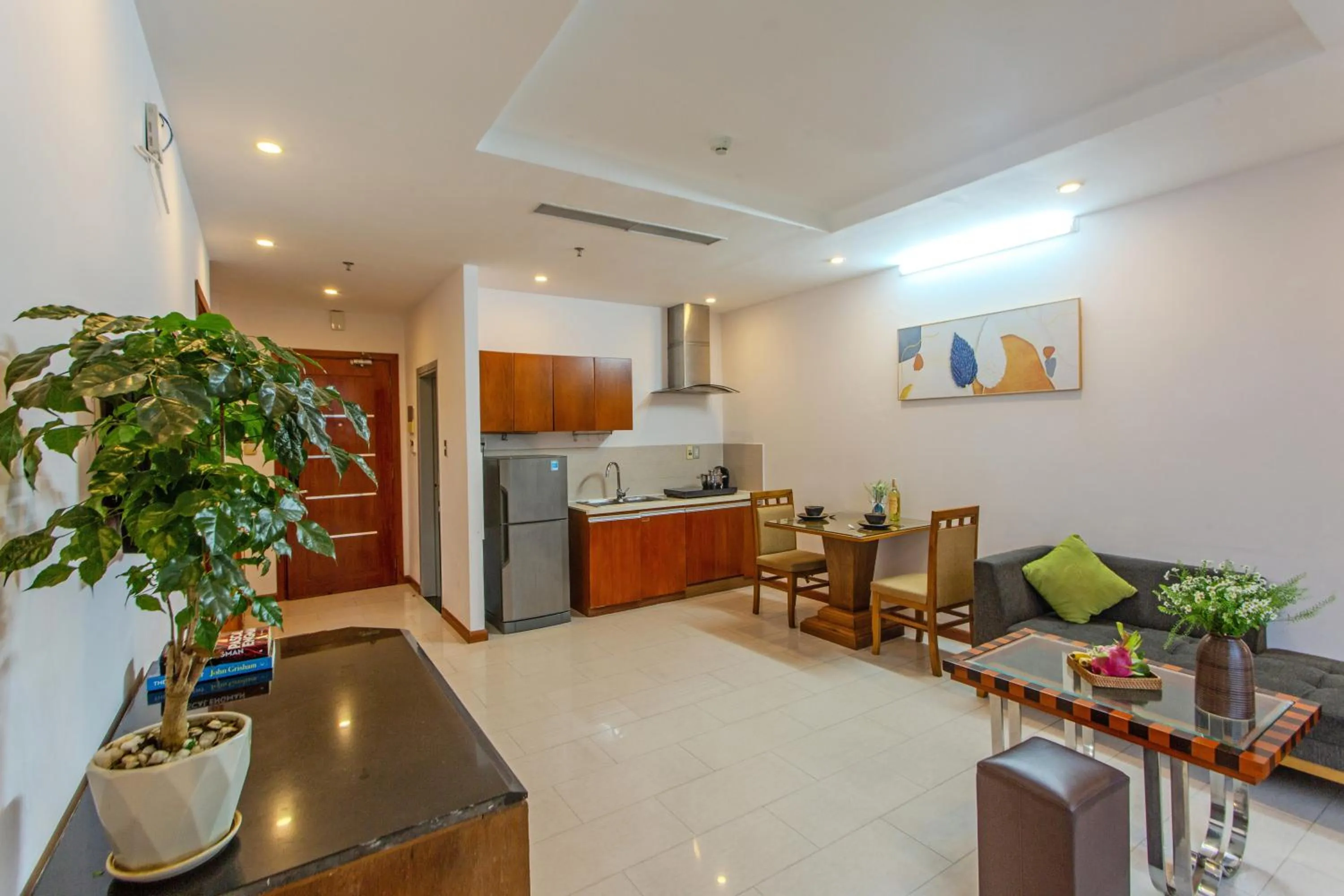 Kitchen or kitchenette in Richico Apartments And Hotel