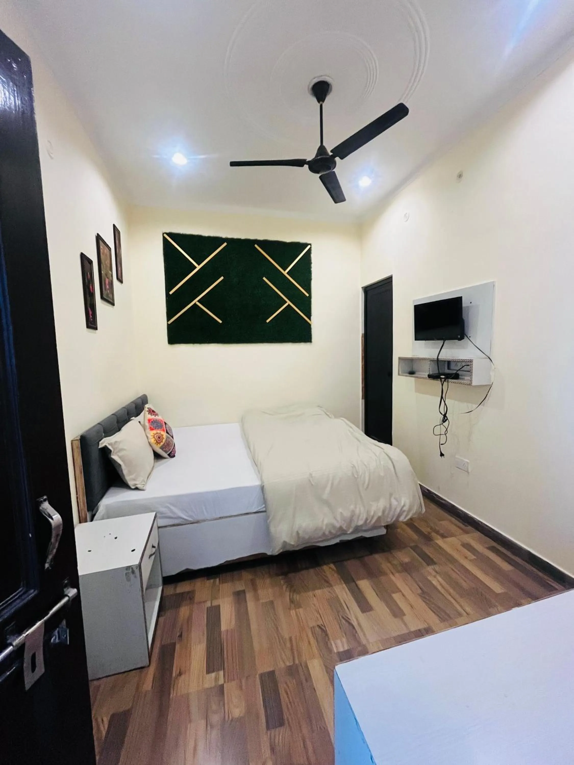 Bed in OLT Hostel Rishikesh