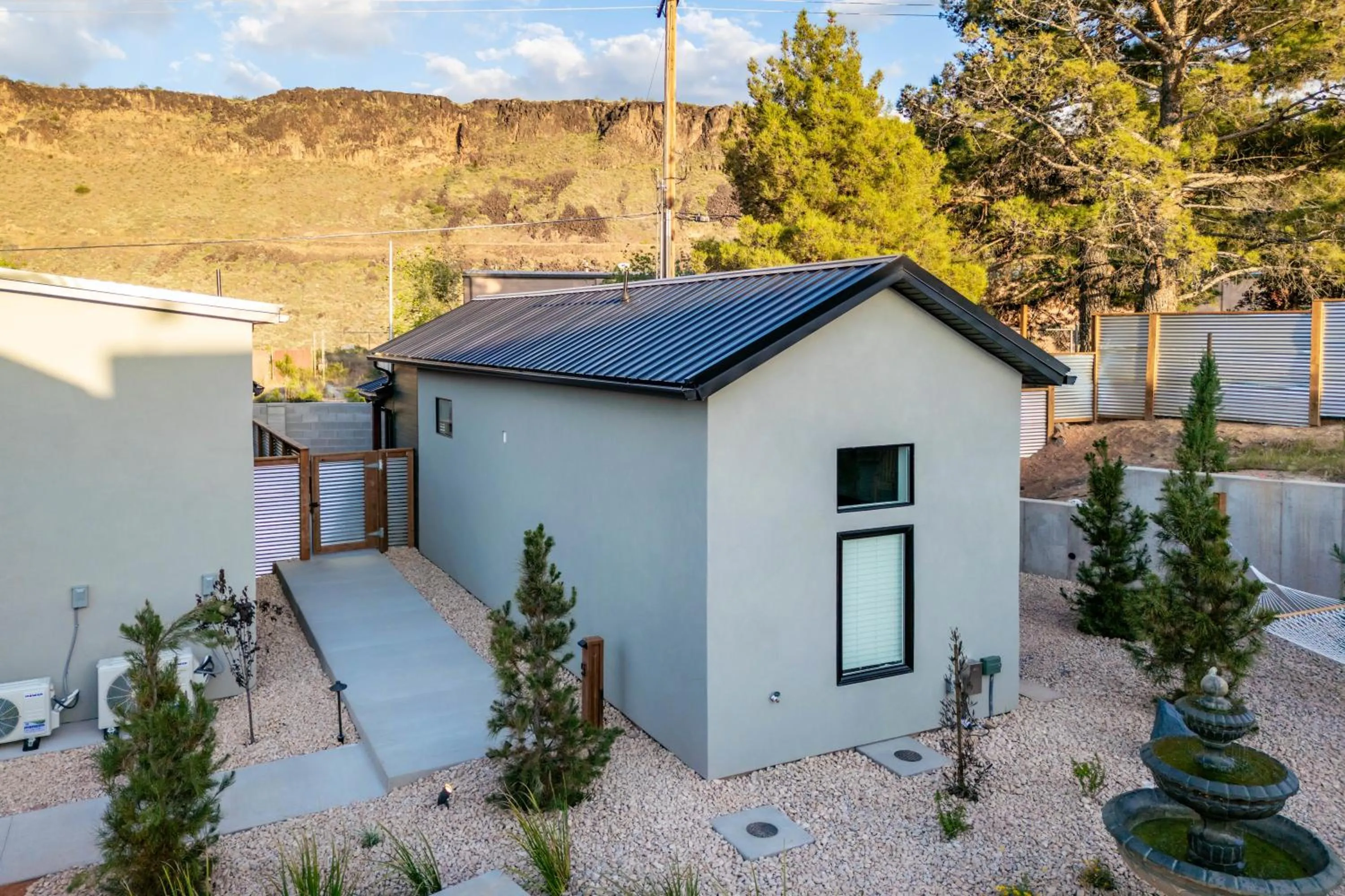 Mountain view in Zion Oasis Rentals