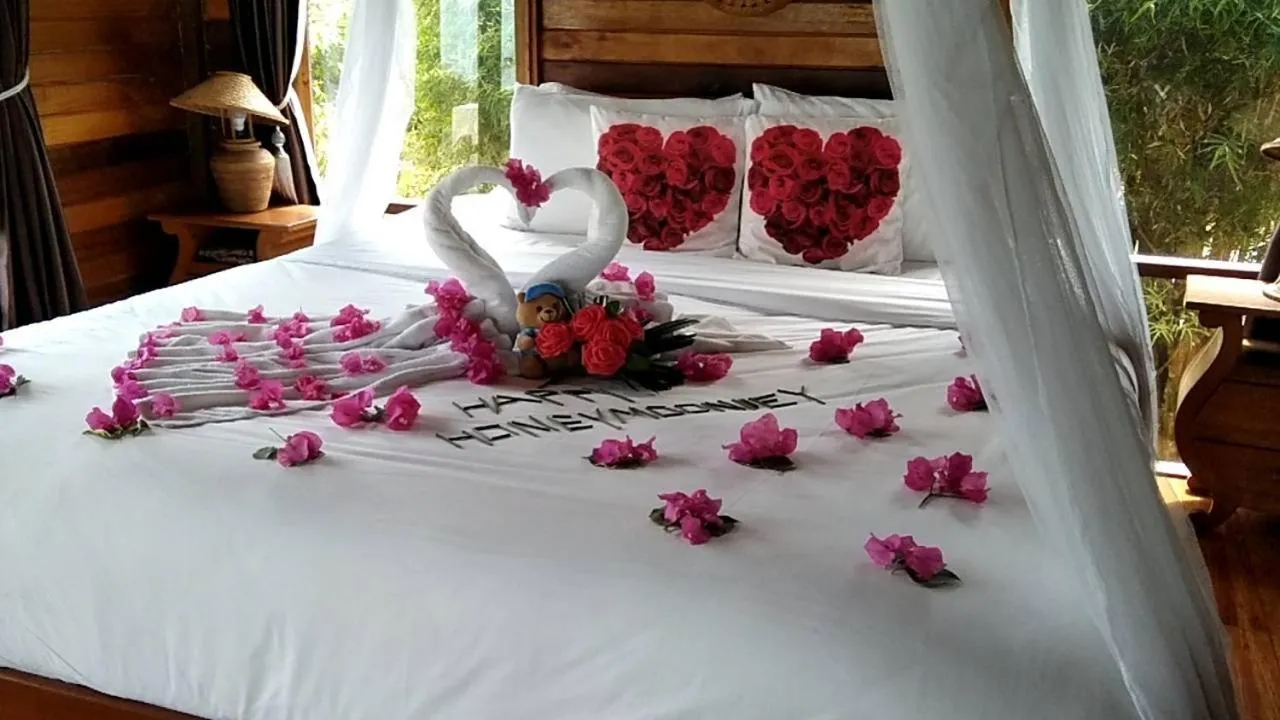 Bed in Esmeralda View Resort - SHA Extra Plus