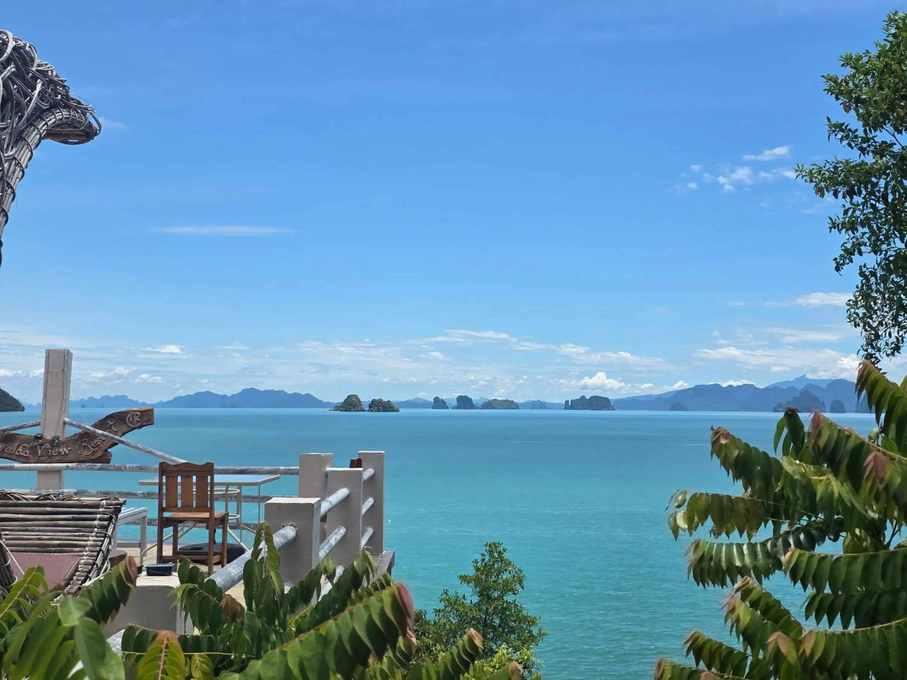 Esmeralda View Resort - SHA Extra Plus