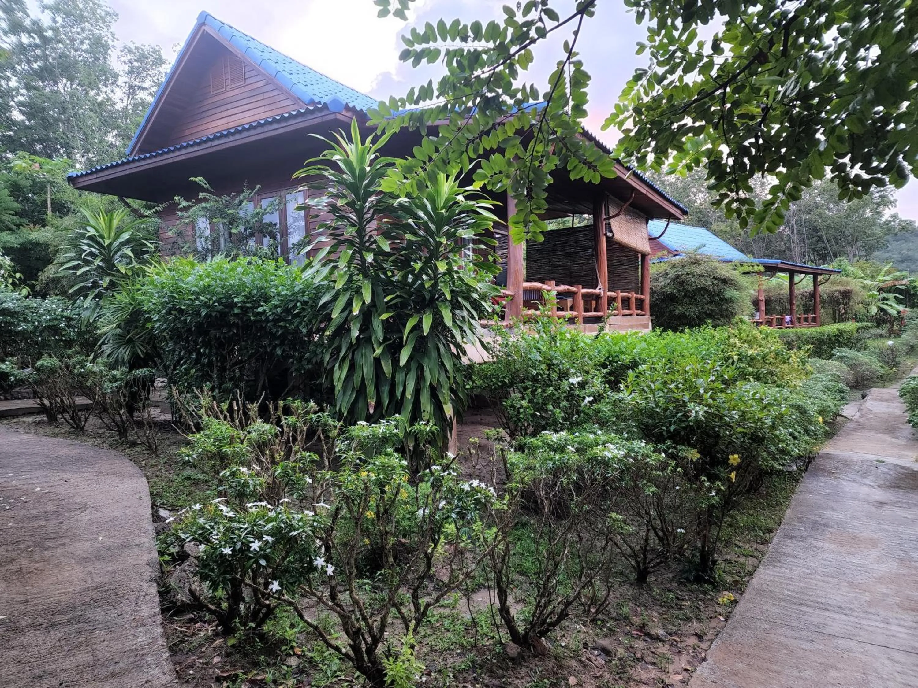 Esmeralda View Resort - SHA Extra Plus