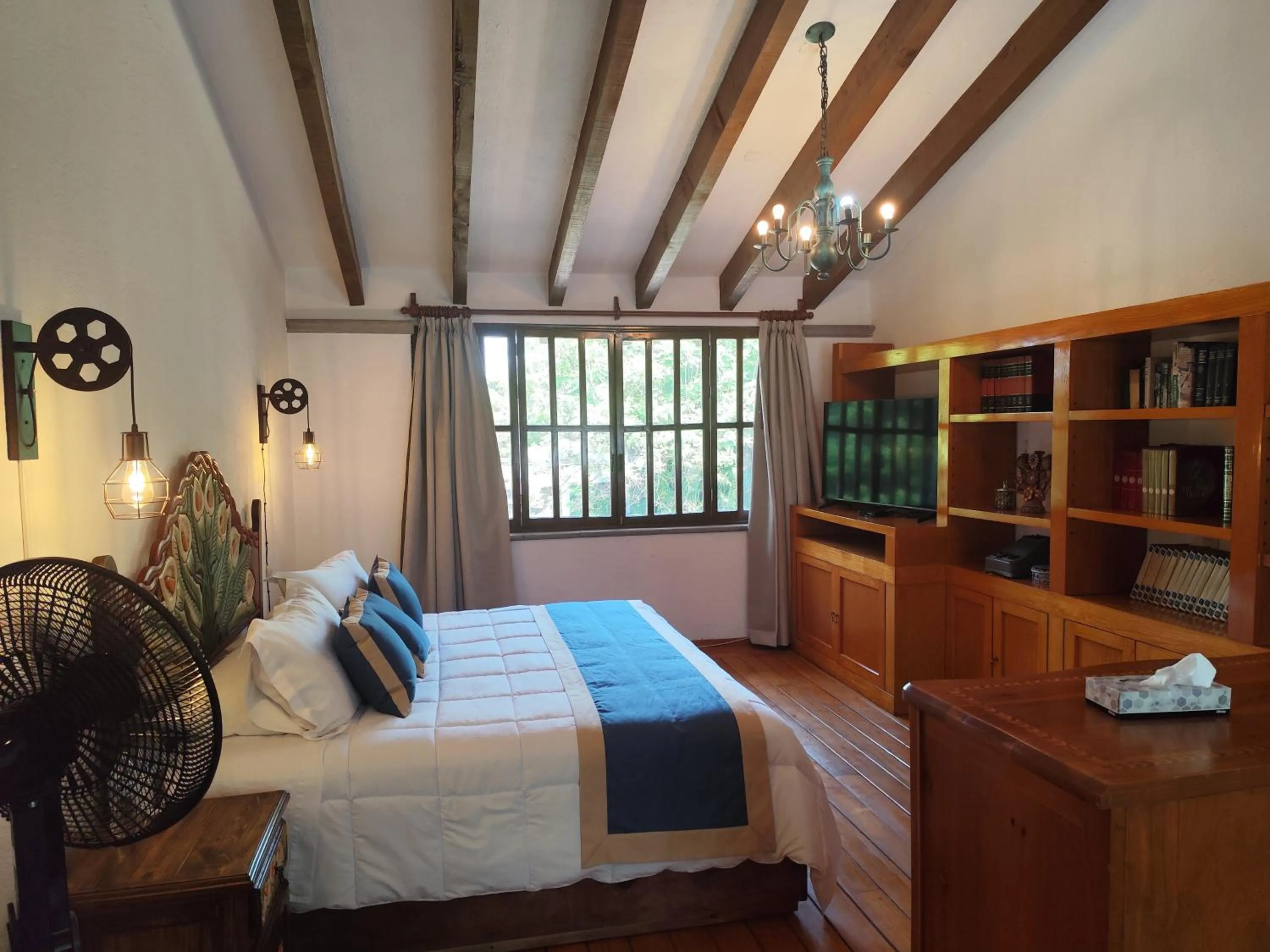 Bed in Casa de las Conchas Cuernavaca