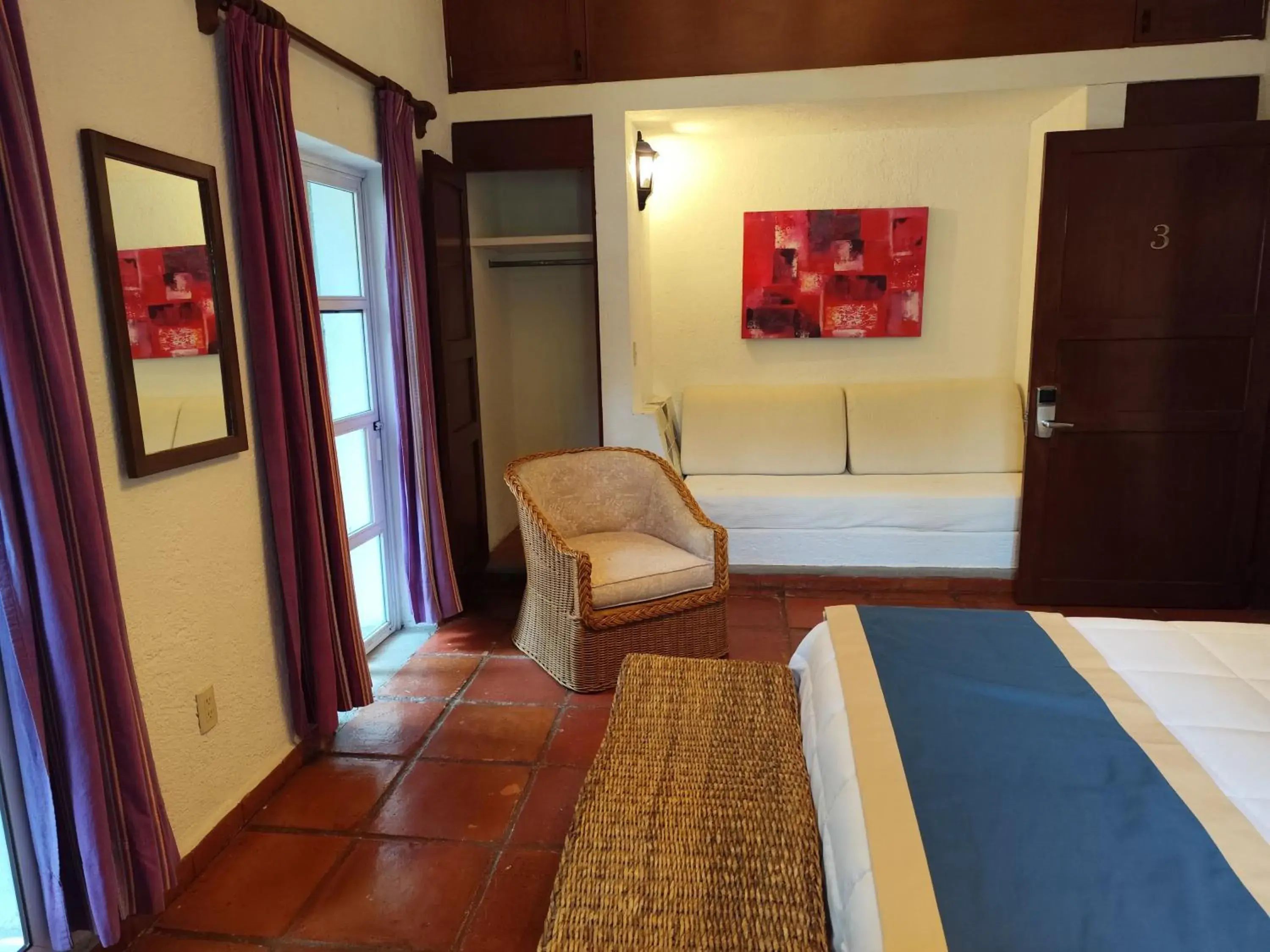 Bed in Casa de las Conchas Cuernavaca Bed in Casa de las Conchas Cuernavaca