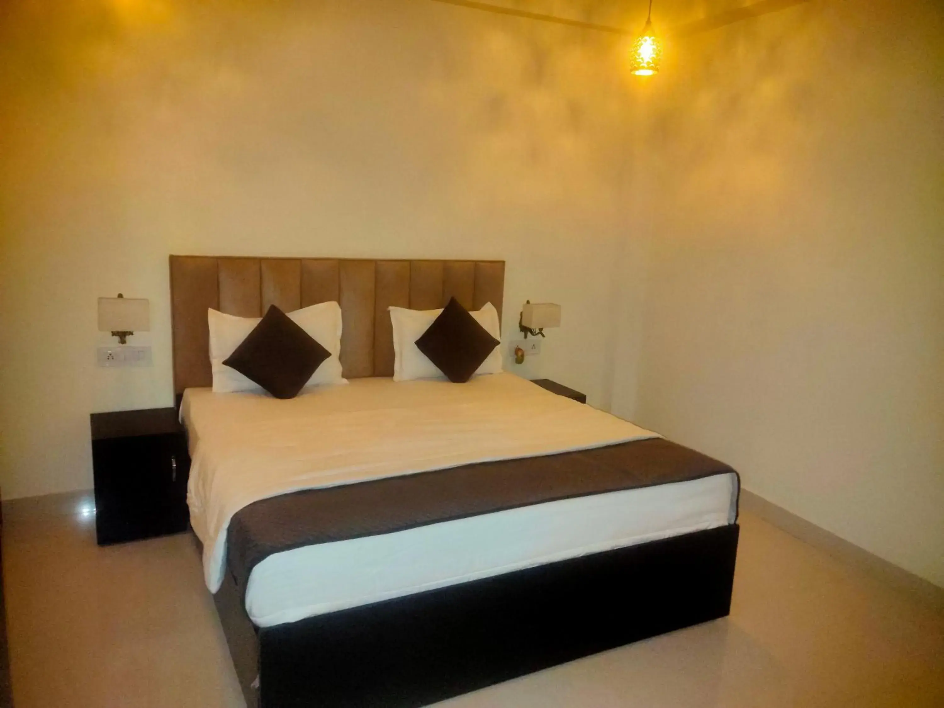 Deluxe King Room in Rudraksh Paradise Deluxe King Room in Rudraksh Paradise