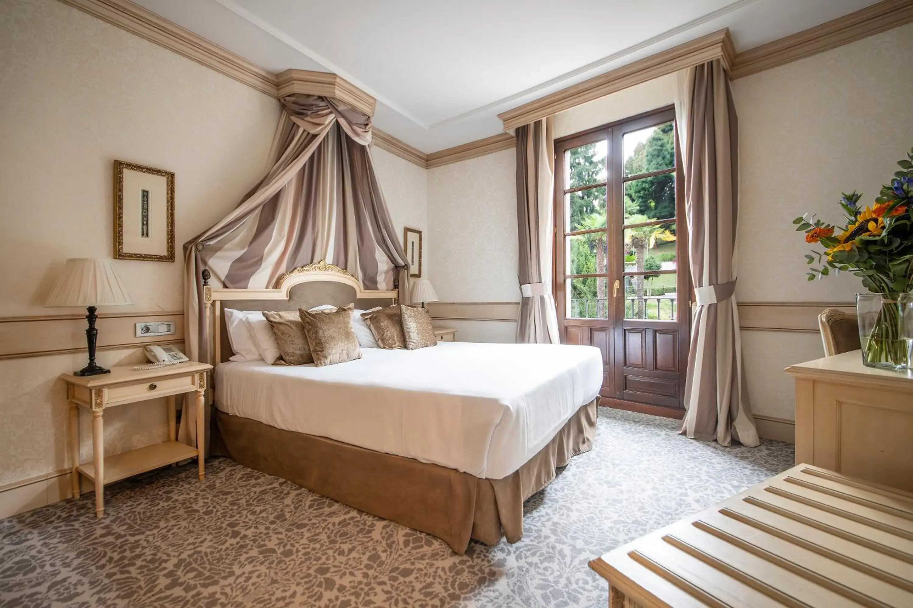 Bedroom, Bed in Blau Gran Hotel Las Caldas - Adults Only Bedroom, Bed in Blau Gran Hotel Las Caldas - Adults Only