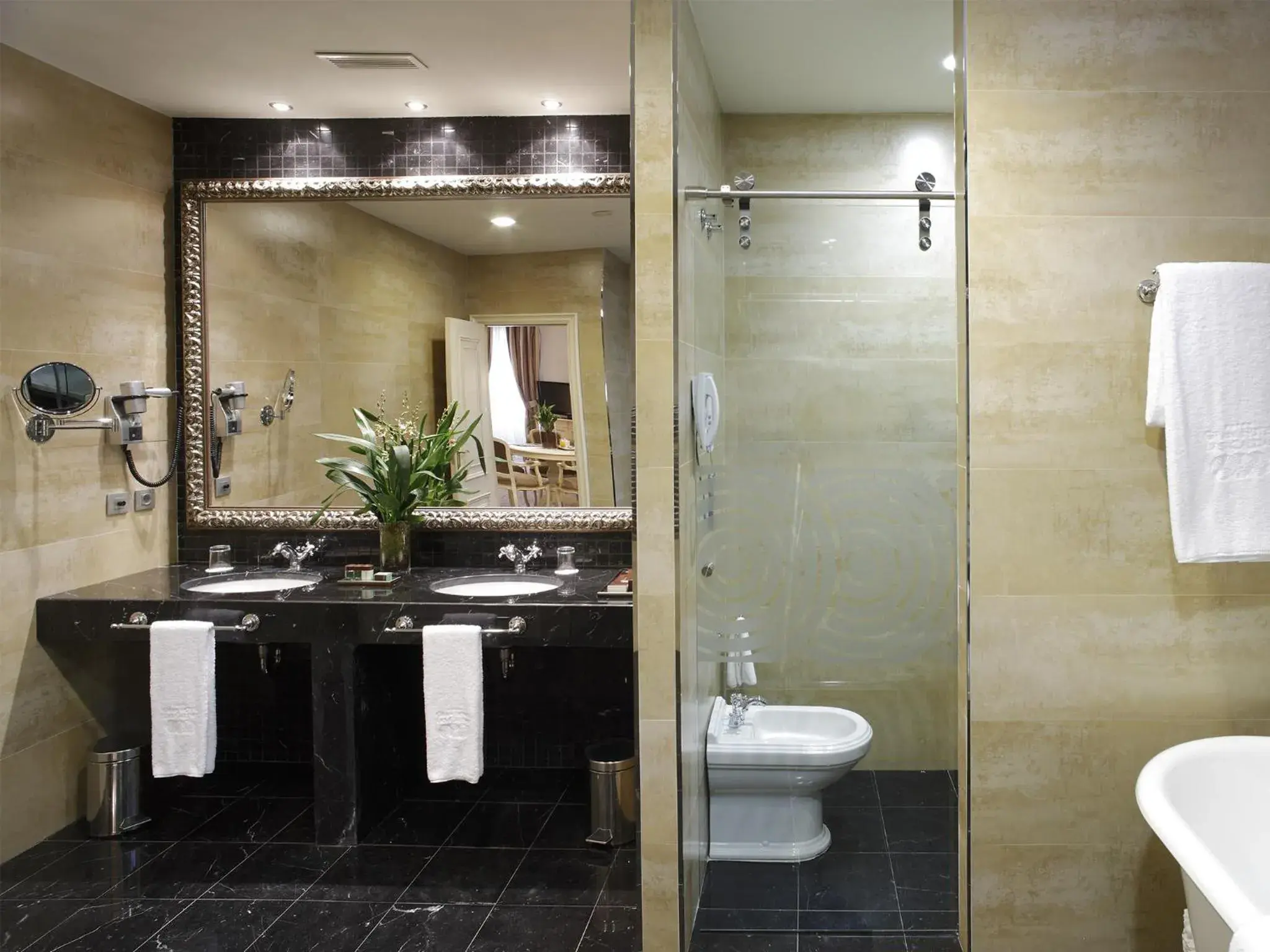 Double or Twin Room with Spa Access in Blau Gran Hotel Las Caldas - Adults Only Double or Twin Room with Spa Access in Blau Gran Hotel Las Caldas - Adults Only