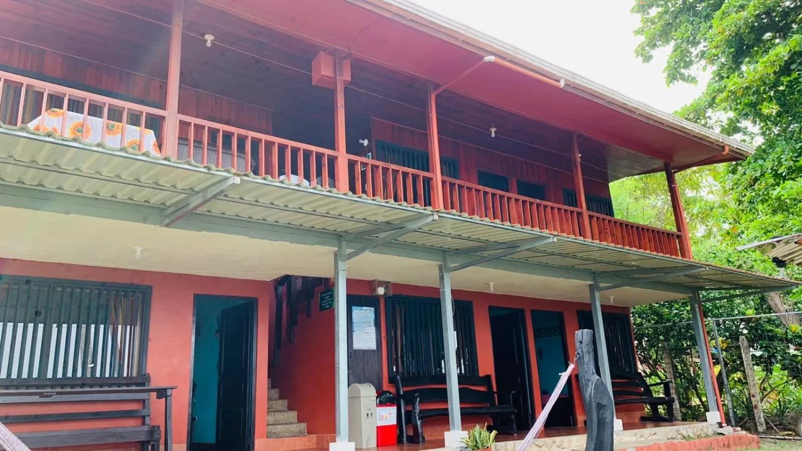 Hotel Cabinas Mar Y Cielo