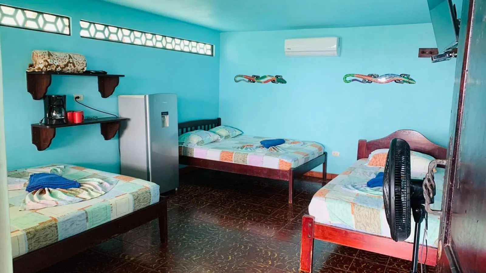 Bed in Hotel Cabinas Mar Y Cielo