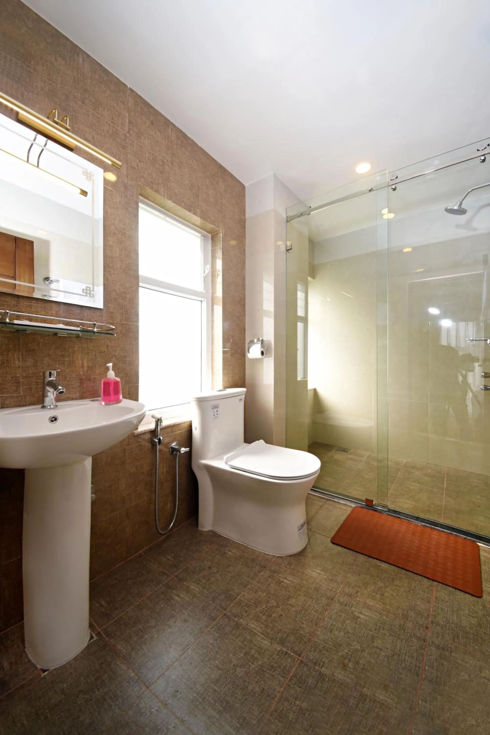 Bathroom in Hotel Sherpani