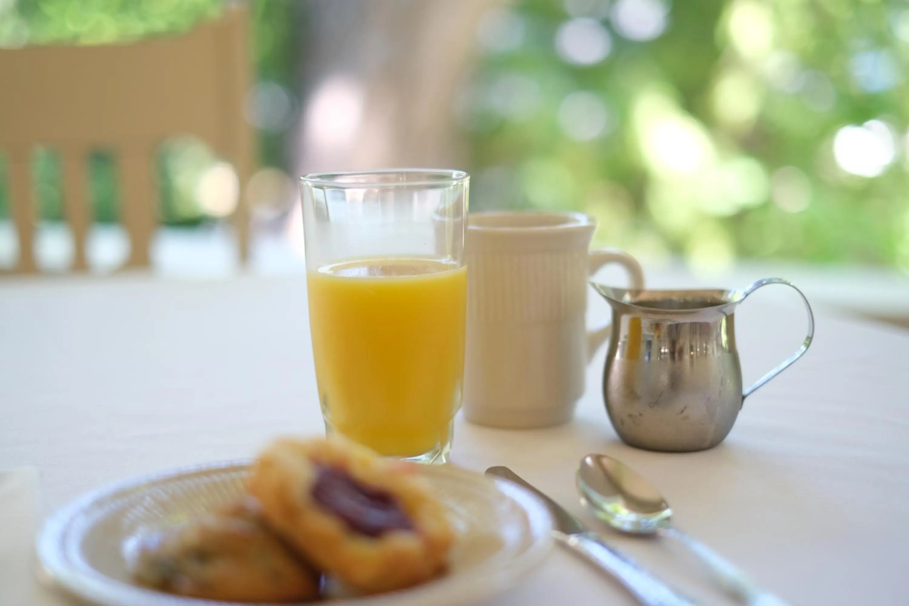 Breakfast in Terrace Inn and 1911 Restaurant