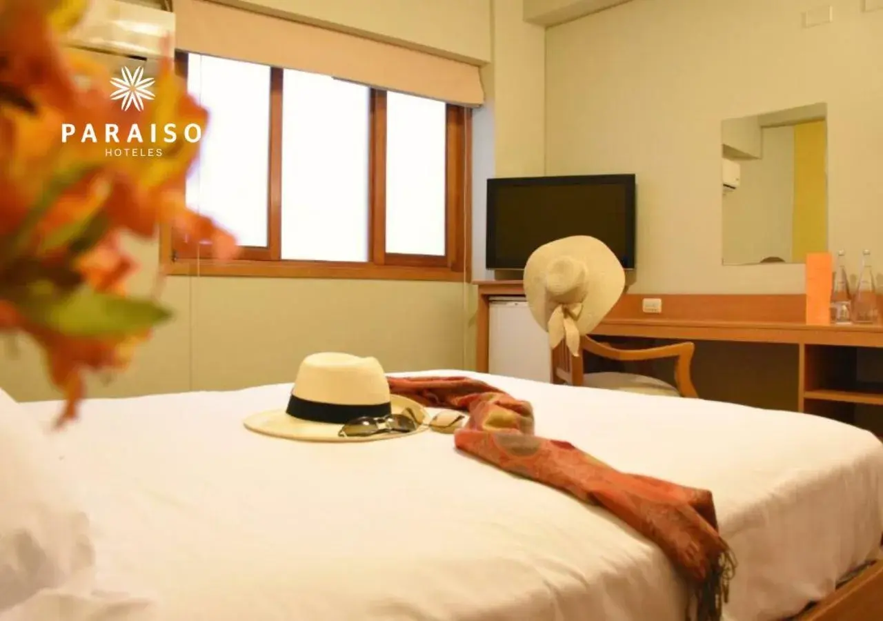 Double Room in Hoteles Paraiso TRUJILLO Double Room in Hoteles Paraiso TRUJILLO