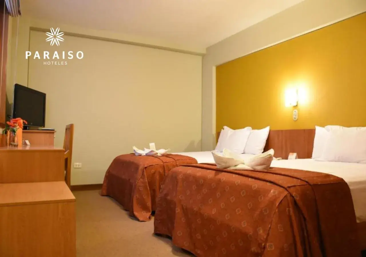 Twin Room in Hoteles Paraiso TRUJILLO Twin Room in Hoteles Paraiso TRUJILLO