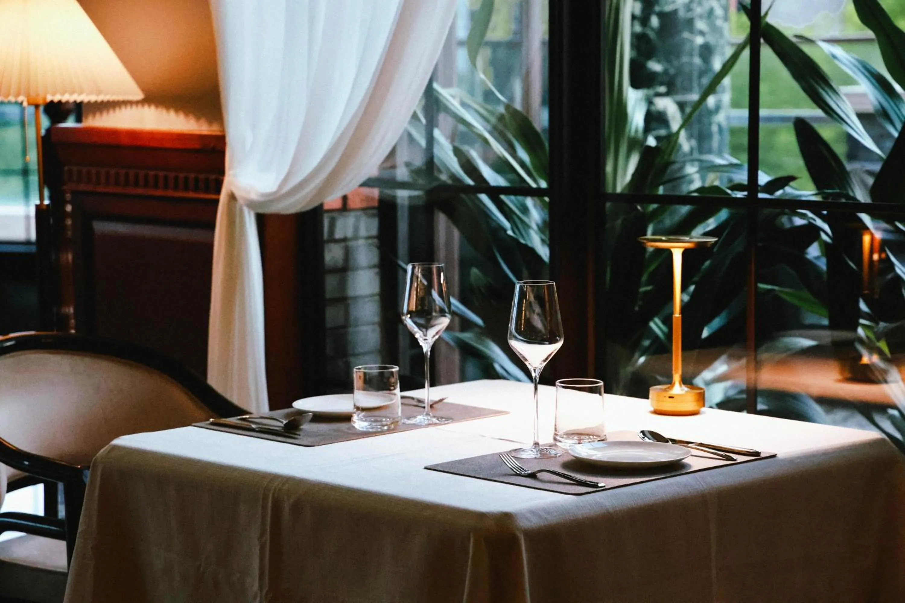 Restaurant/places to eat in Moonrise Hotels Resorts