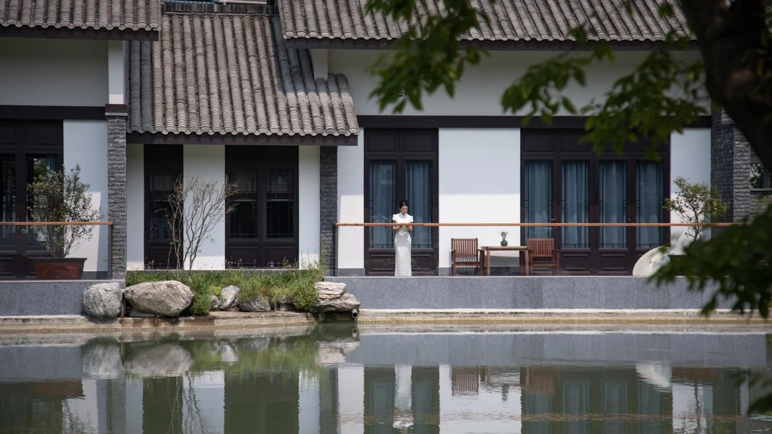 Property building in Moonrise Hotels Resorts