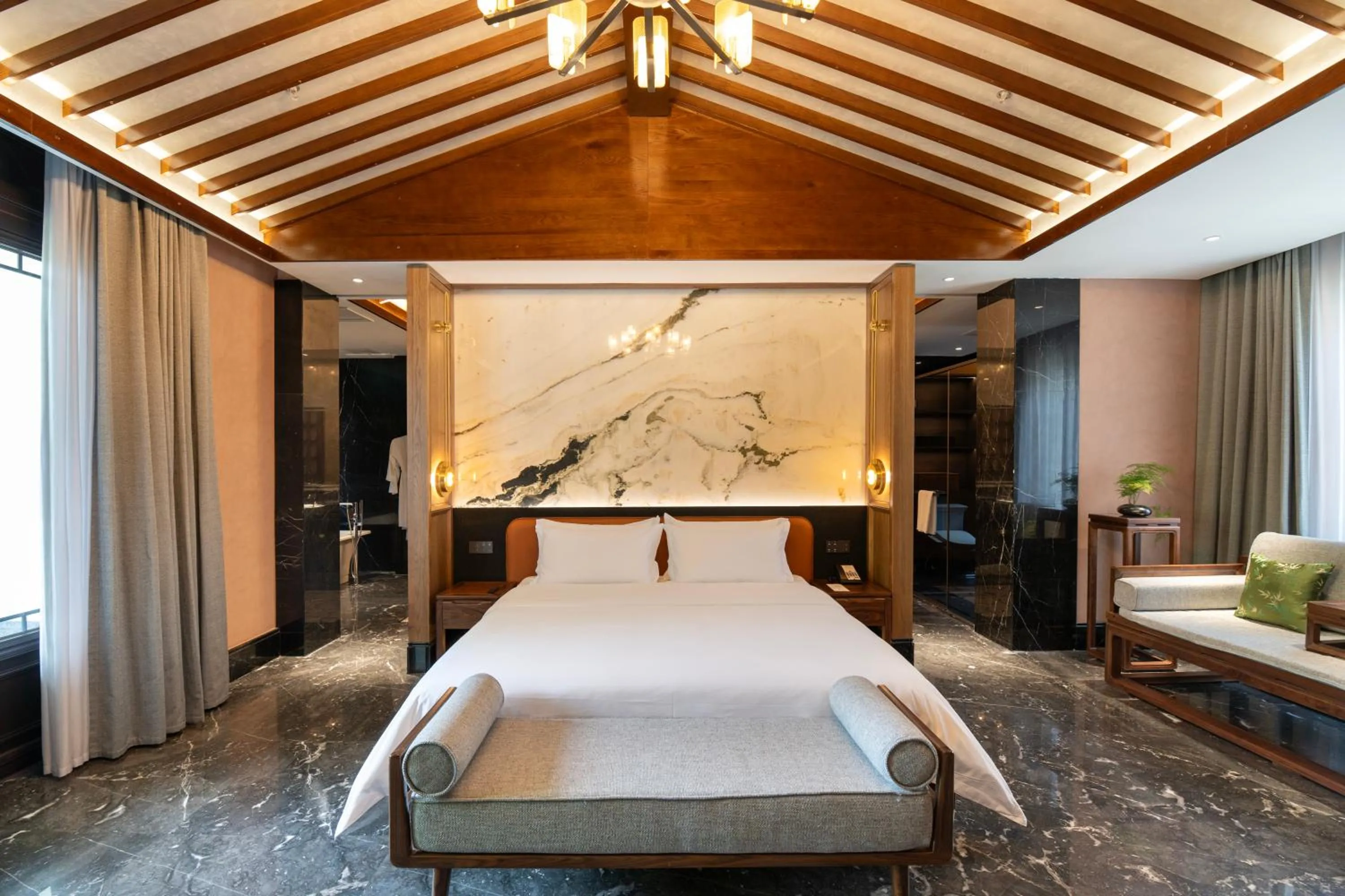 Bed in Moonrise Hotels Resorts