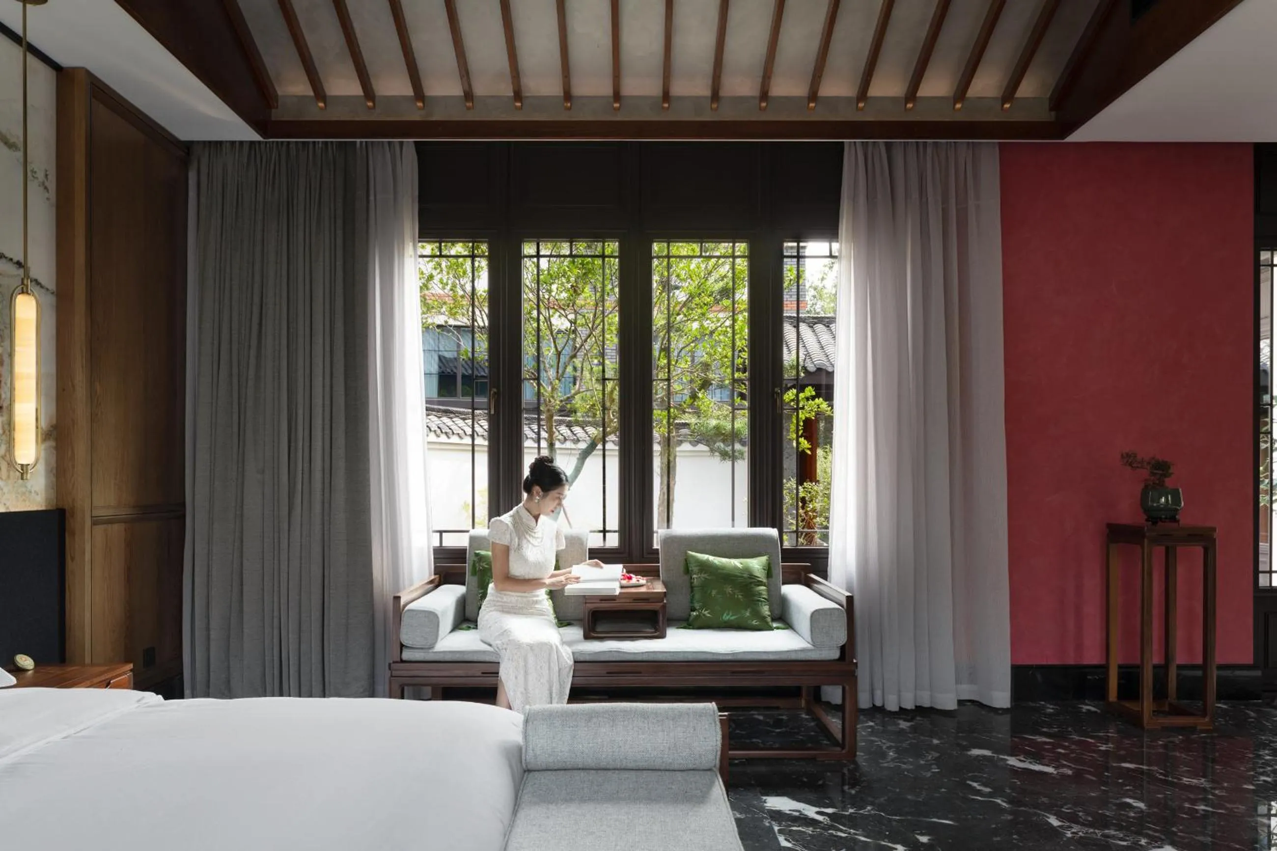 Bed in Moonrise Hotels Resorts