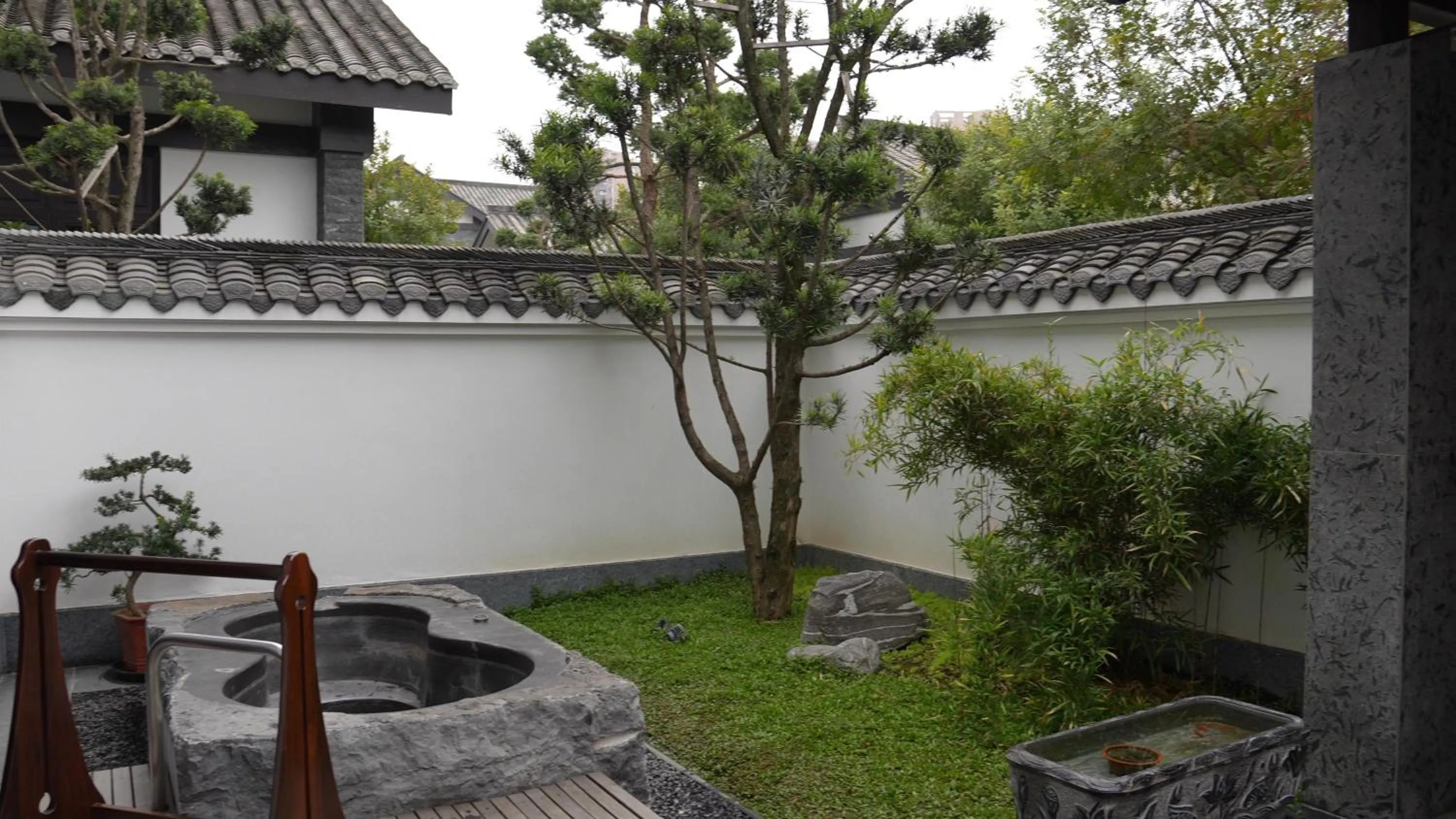 Spring in Moonrise Hotels Resorts