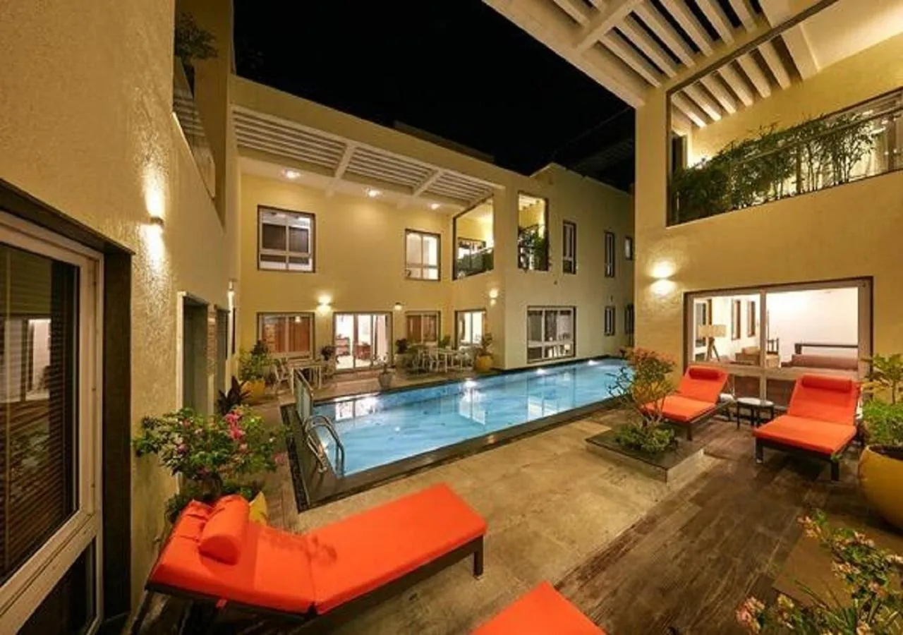 Pool view in Maroma Suites ECR