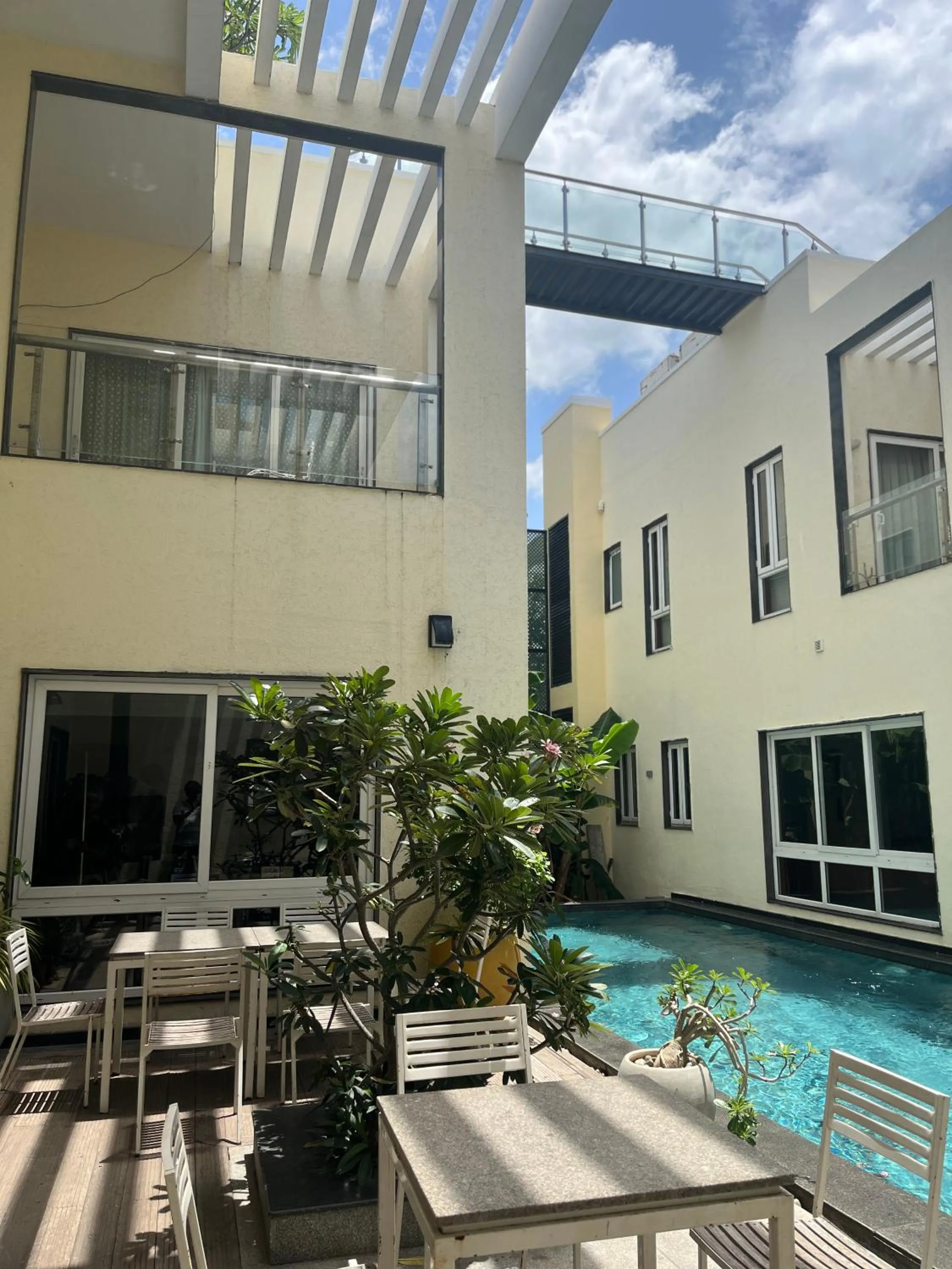 Swimming pool in Maroma Suites ECR