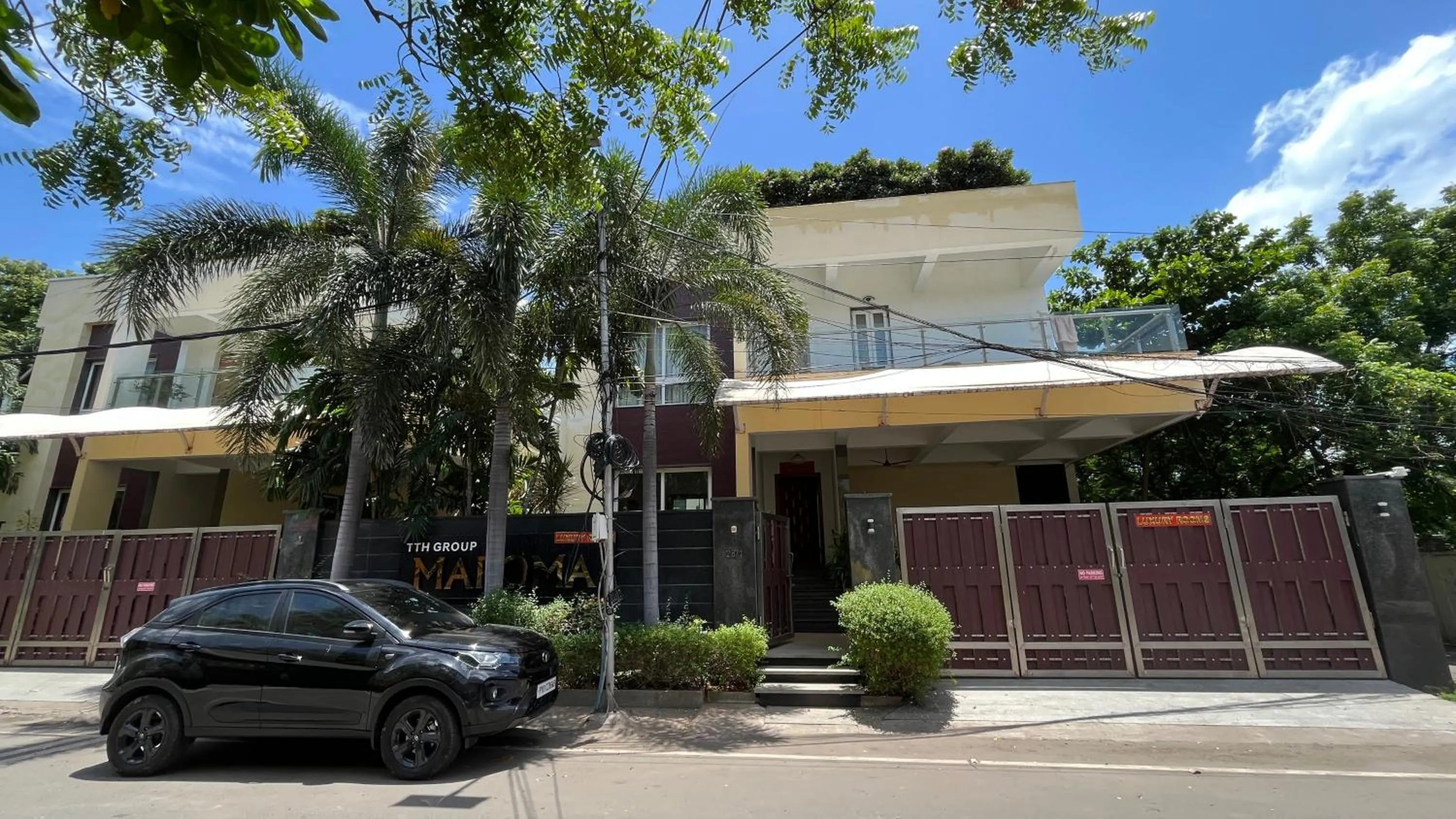 Property building in Maroma Suites ECR