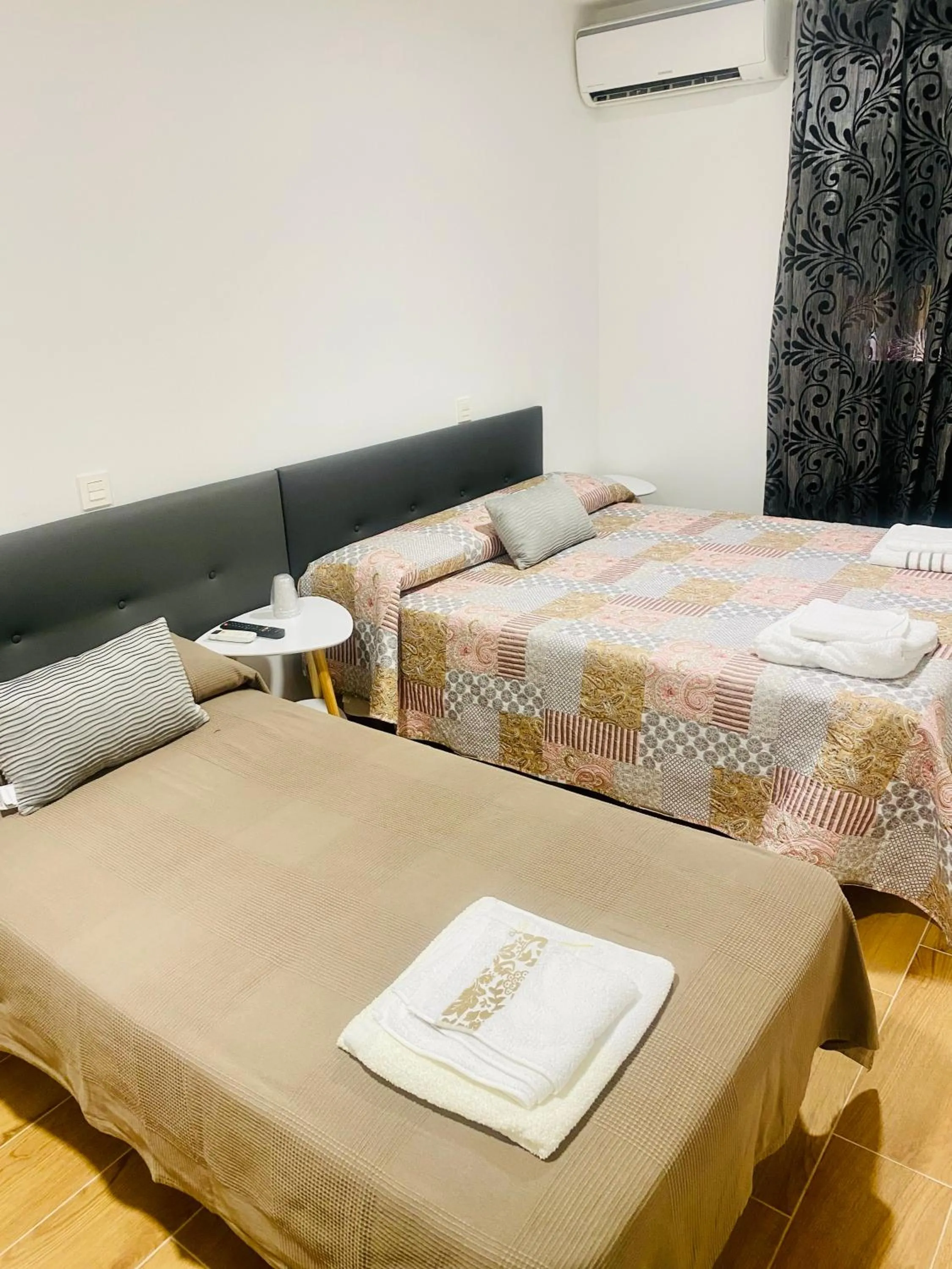 Bed in Hostal La Taberna
