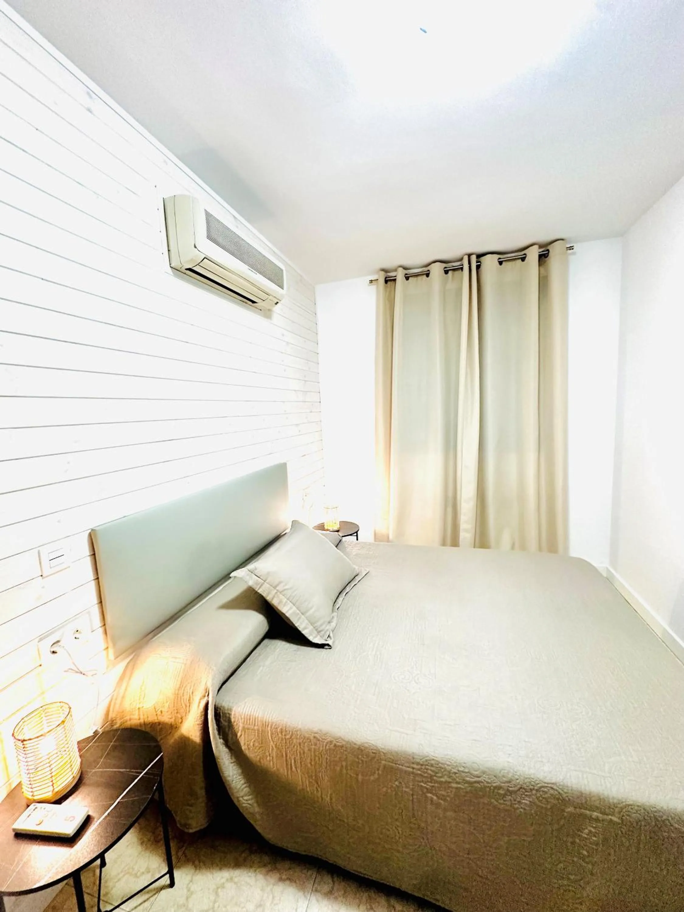 Bed in Hostal La Taberna