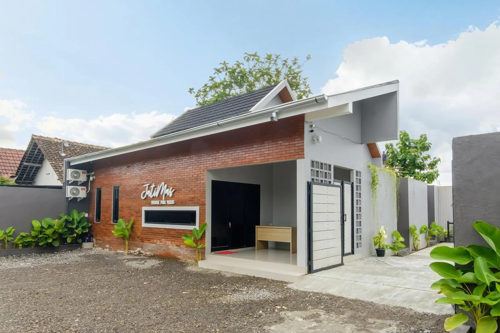 Property building in Calma Jatimas Klayar Villa Sleman Jogja