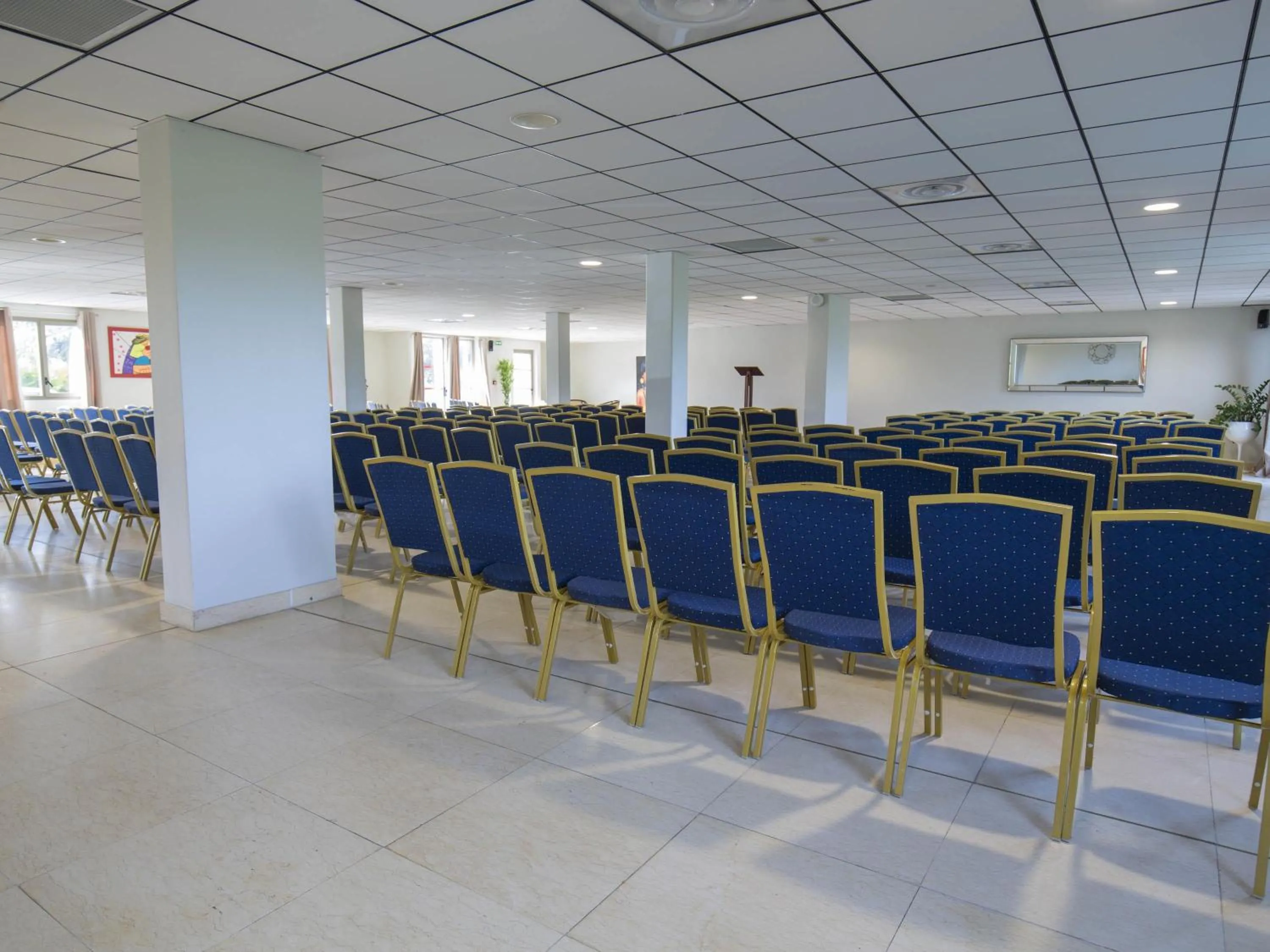 Meeting/conference room in Mercure Cayenne Royal Amazonia