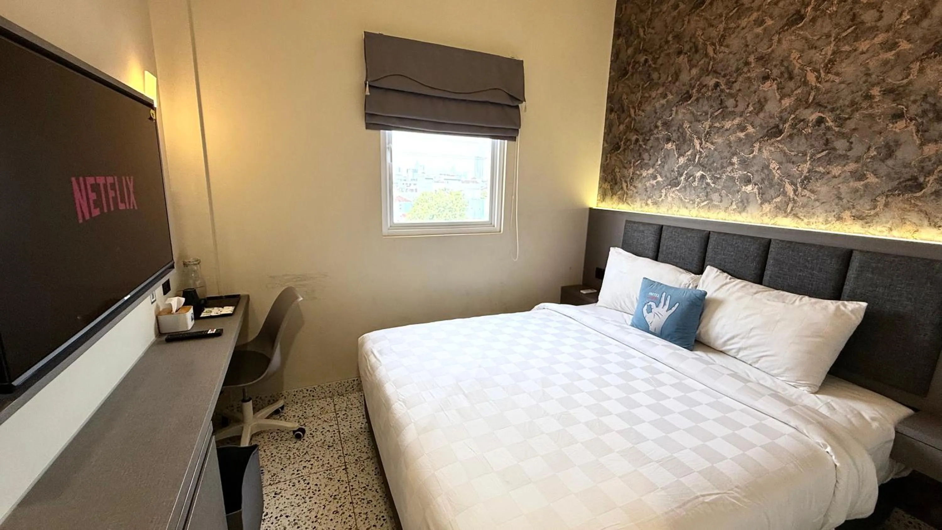 Bed in Hotel WITH OK