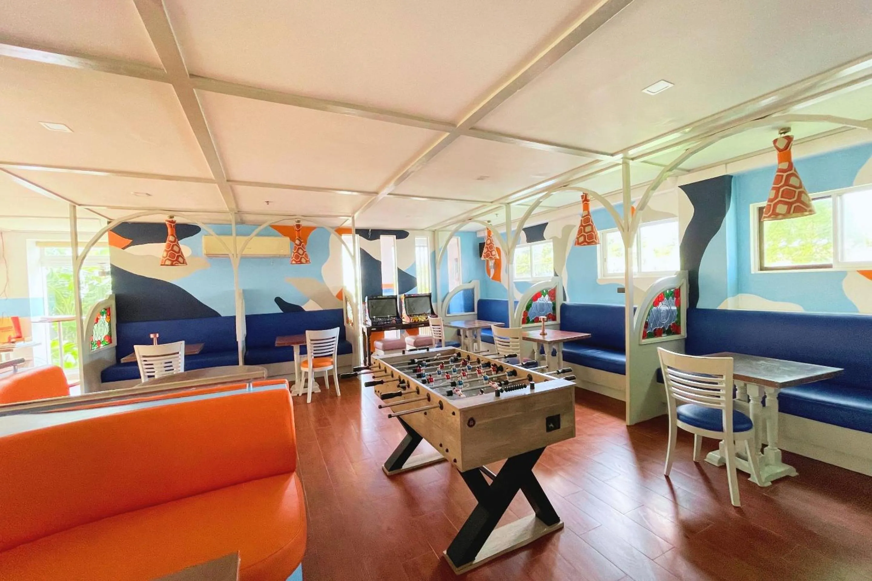 Here Innstead Boracay