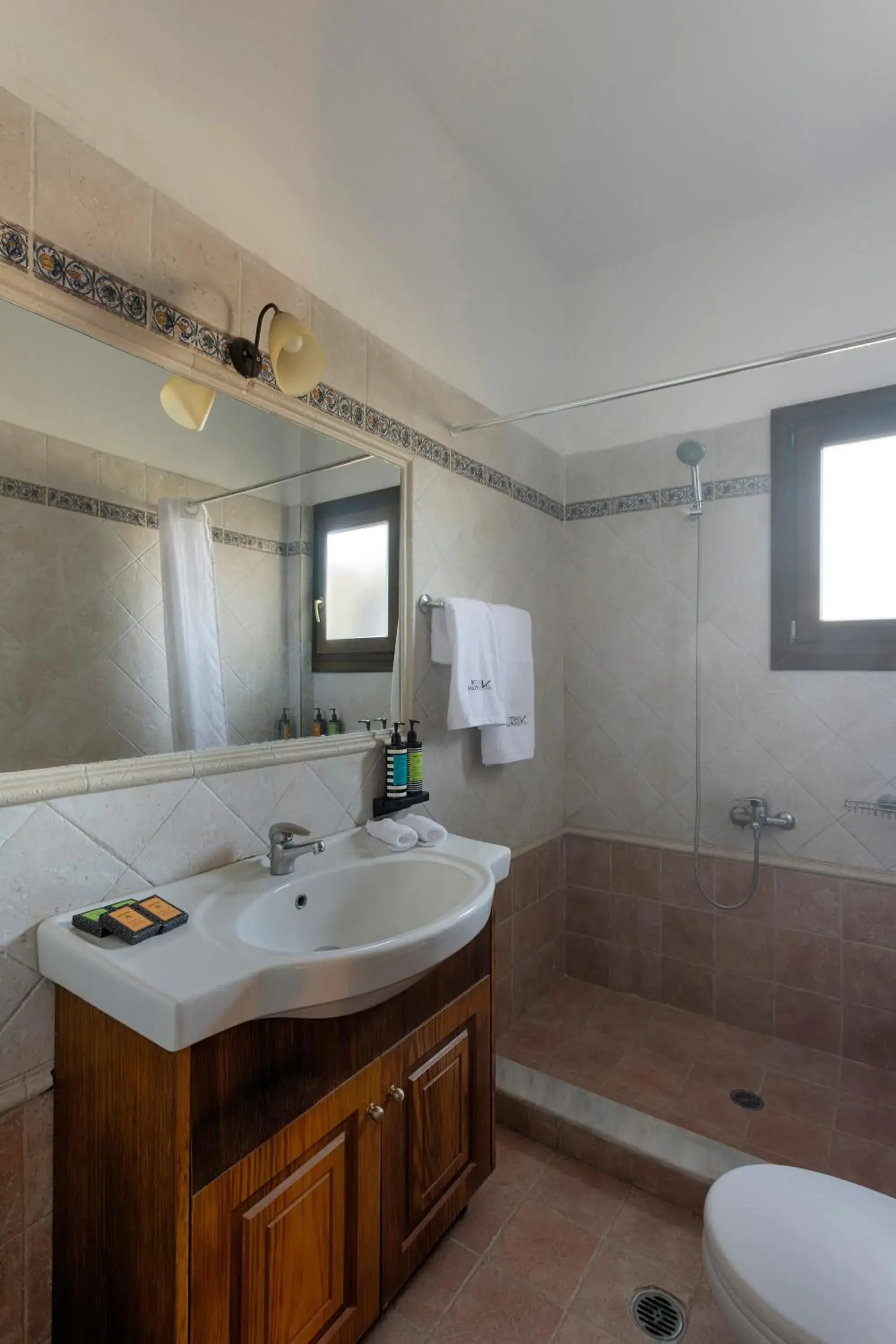 Studio with Lake View in Ktima Alonaki Studio with Lake View in Ktima Alonaki