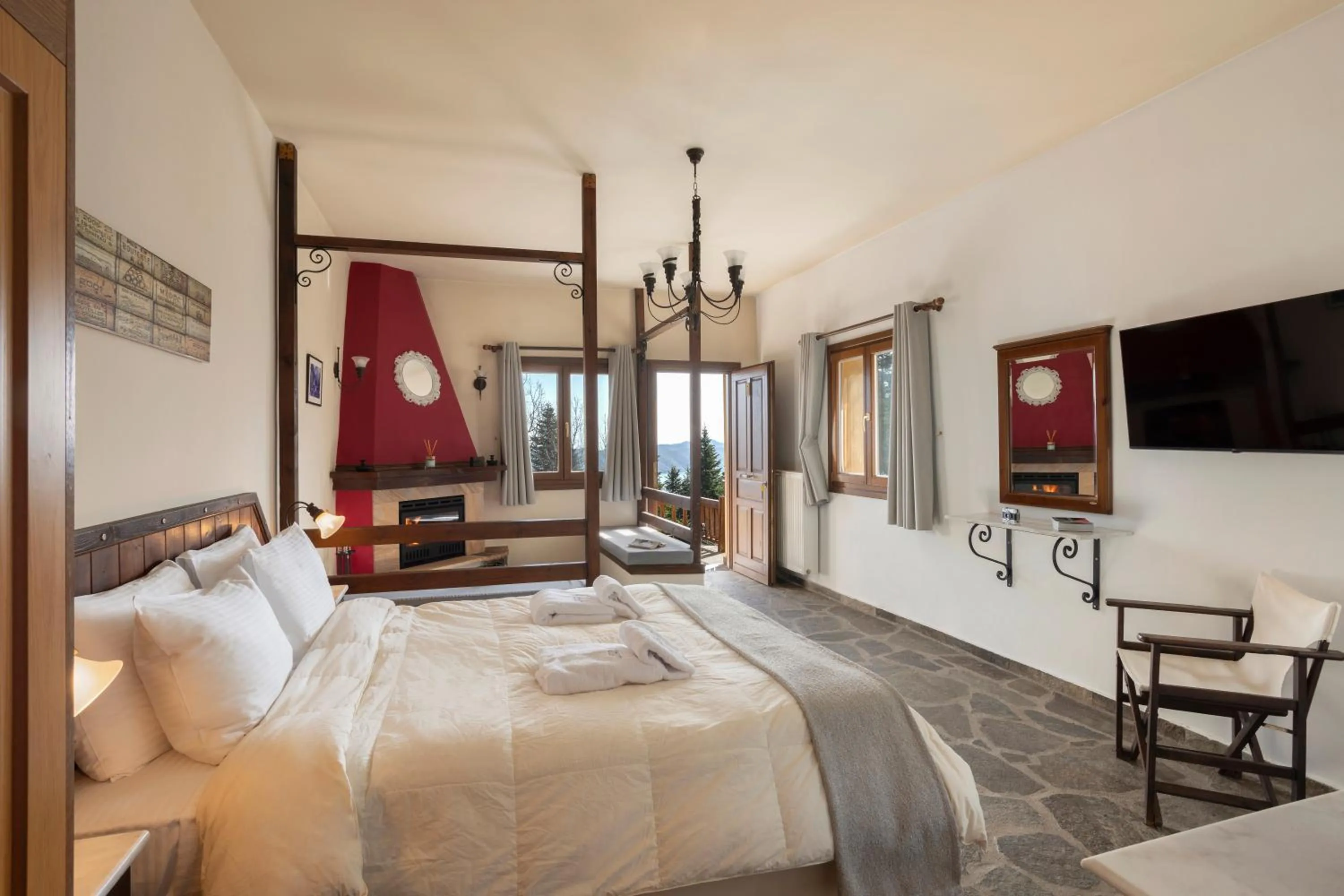 View (from property/room), Bed in Ktima Alonaki