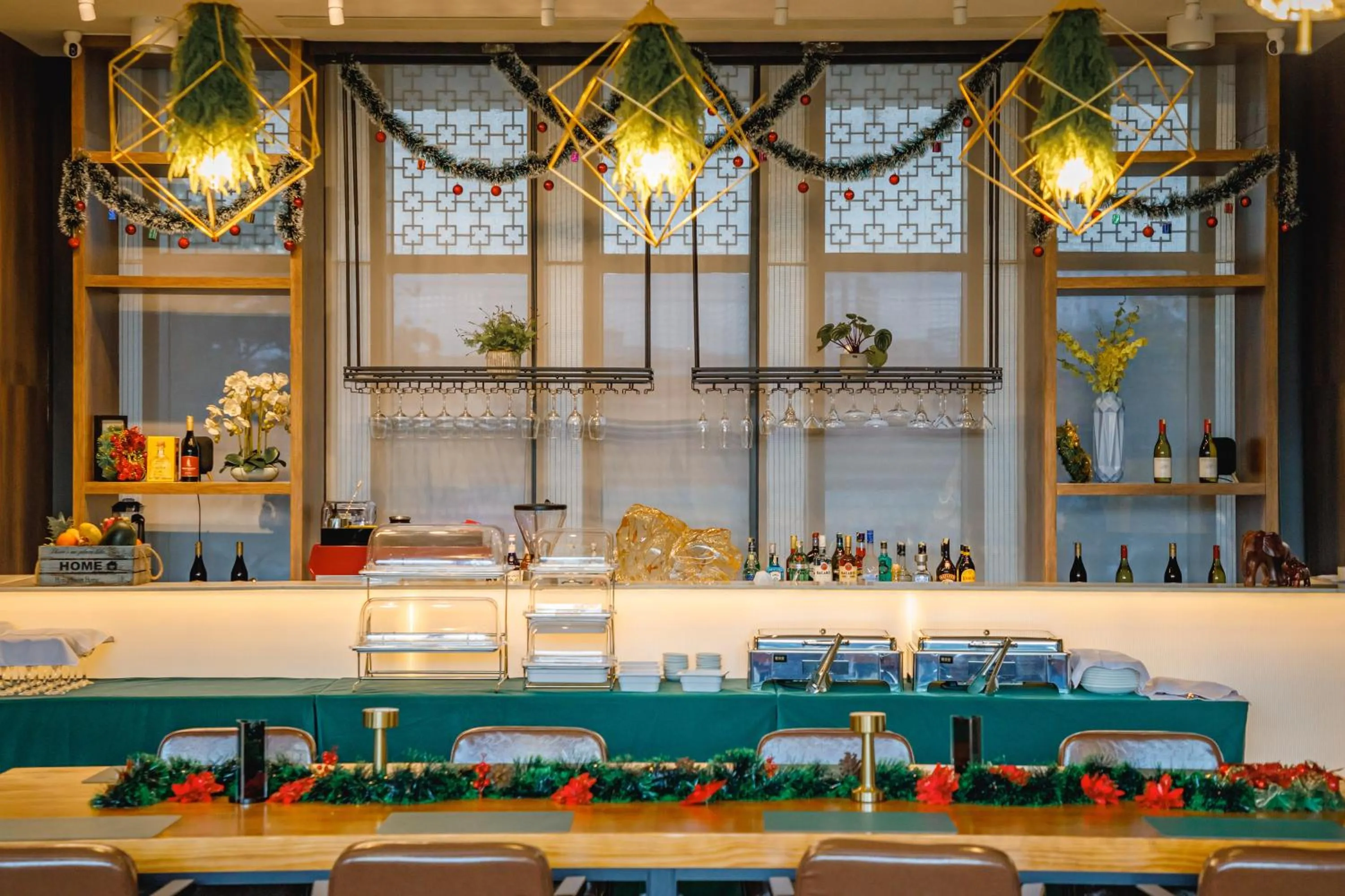 Lounge or bar in R&F Hotel and Apartment
