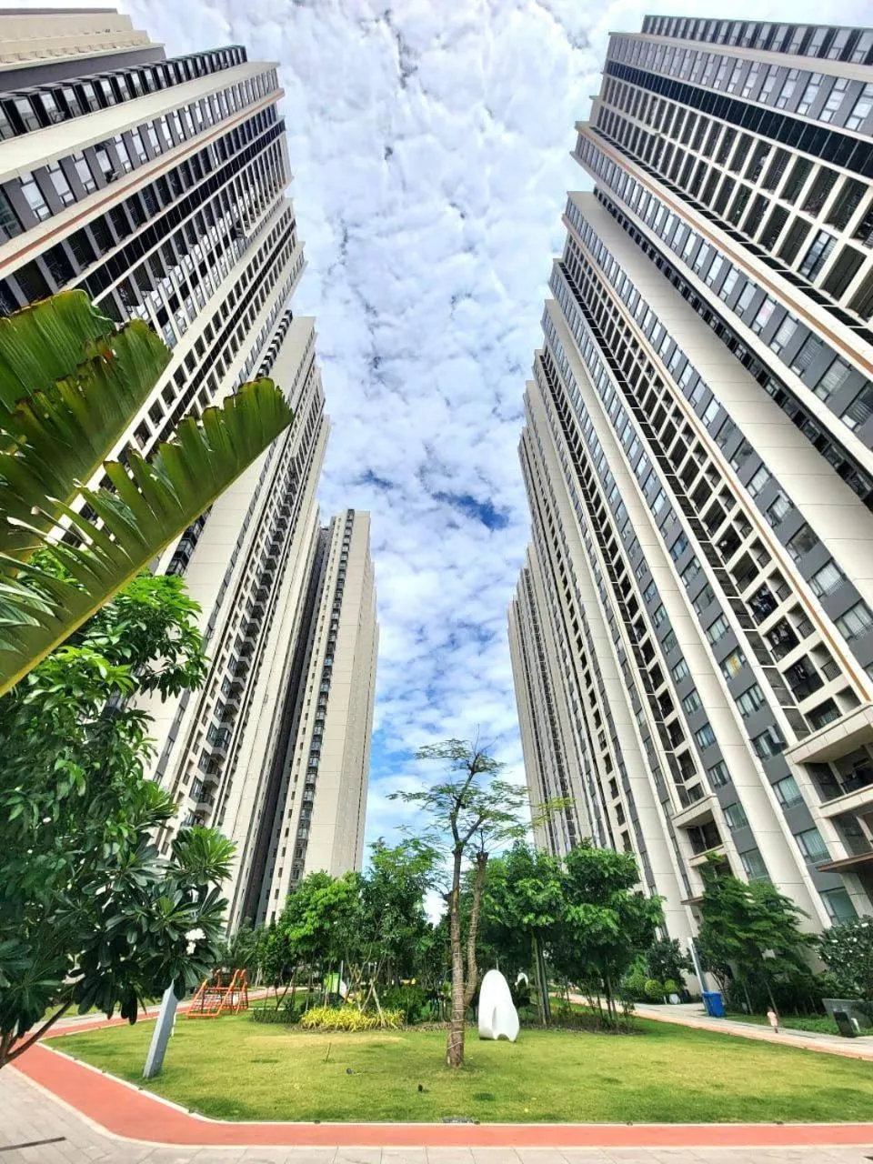 Property building in R&F Hotel and Apartment