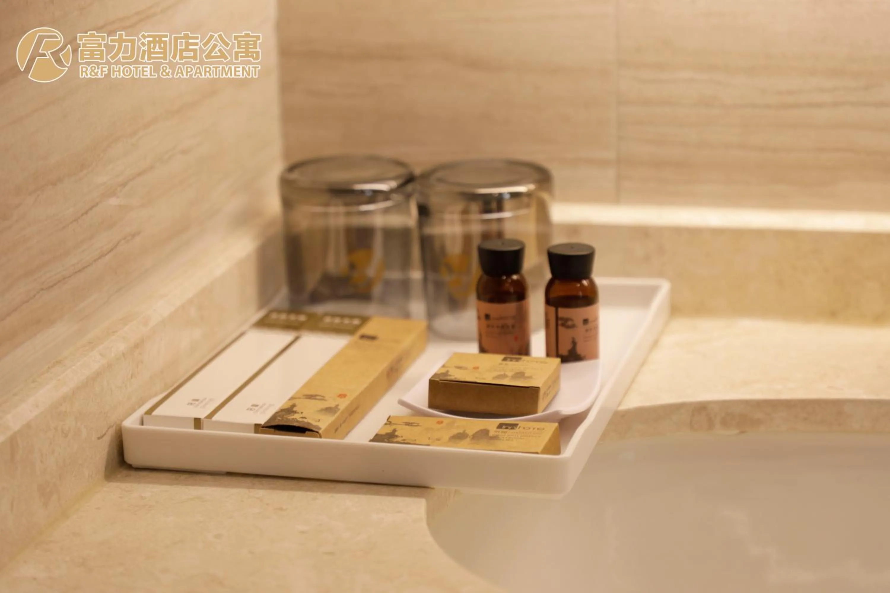 Bathroom in R&F Hotel and Apartment