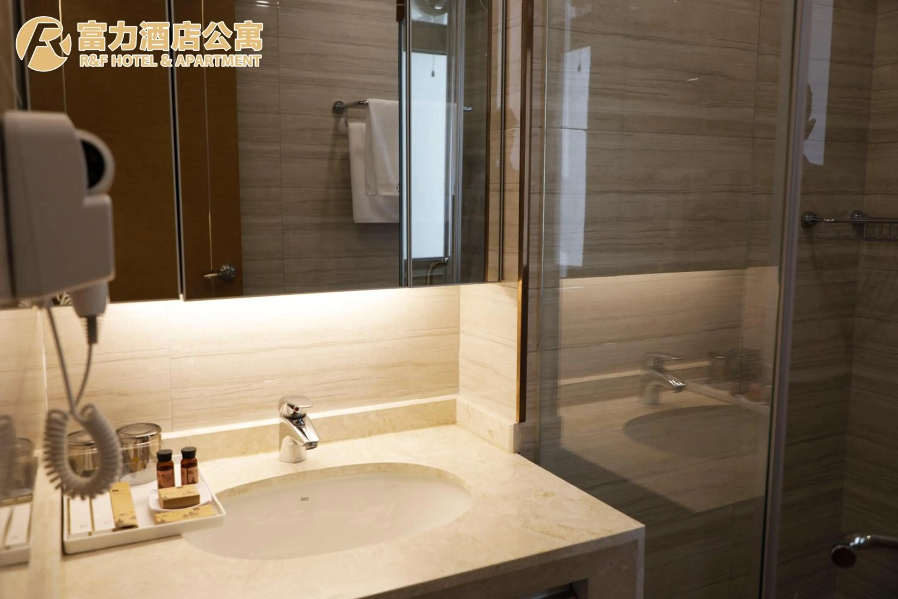 Bathroom in R&F Hotel and Apartment